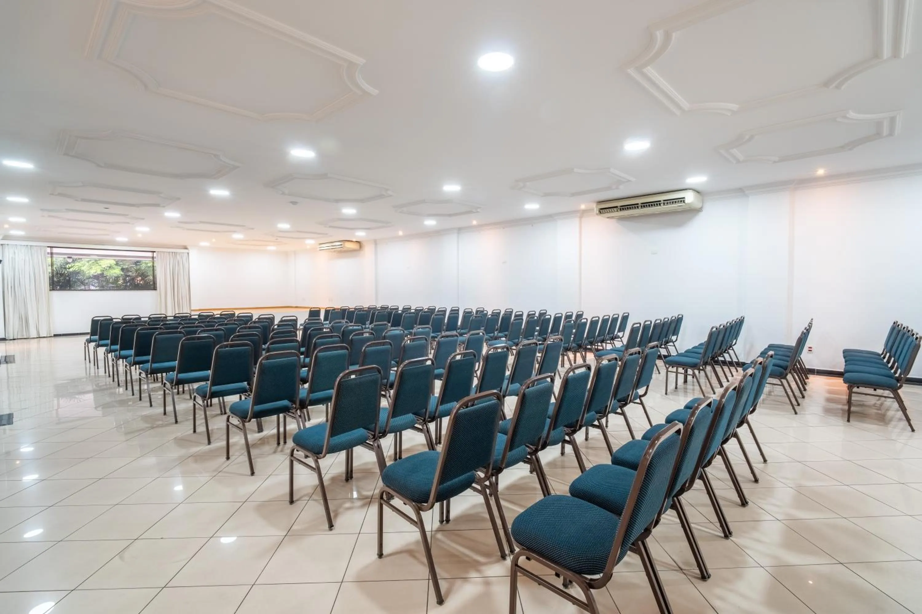 Meeting/conference room in Hotel Plaza Mayor