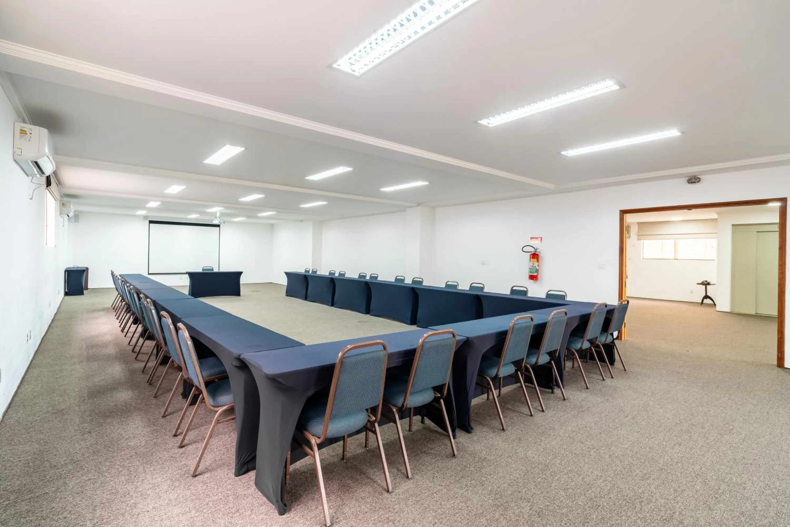 Meeting/conference room in Hotel Plaza Mayor