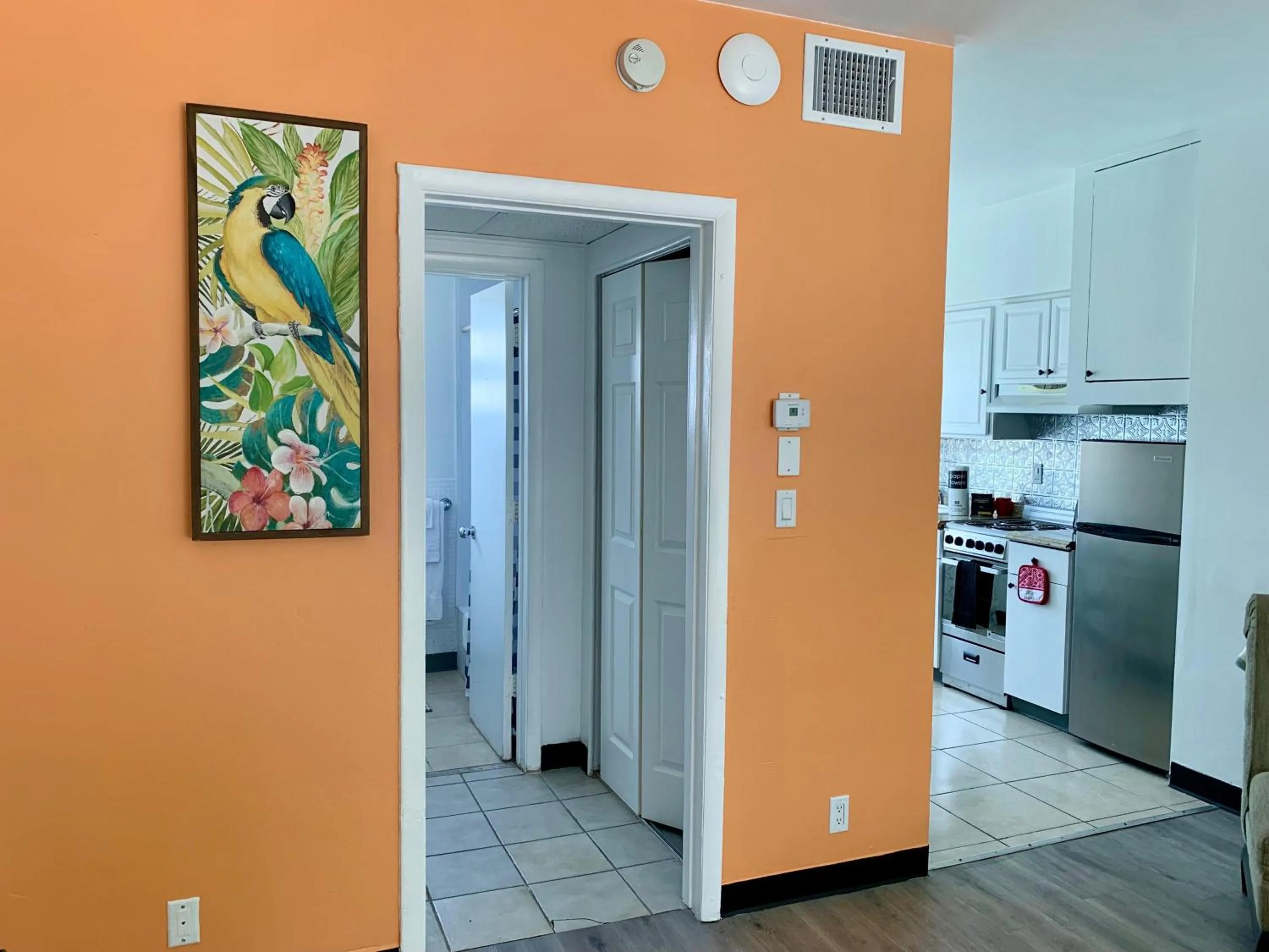 Kitchen or kitchenette in OCEANS 735 of DEERFIELD BEACH