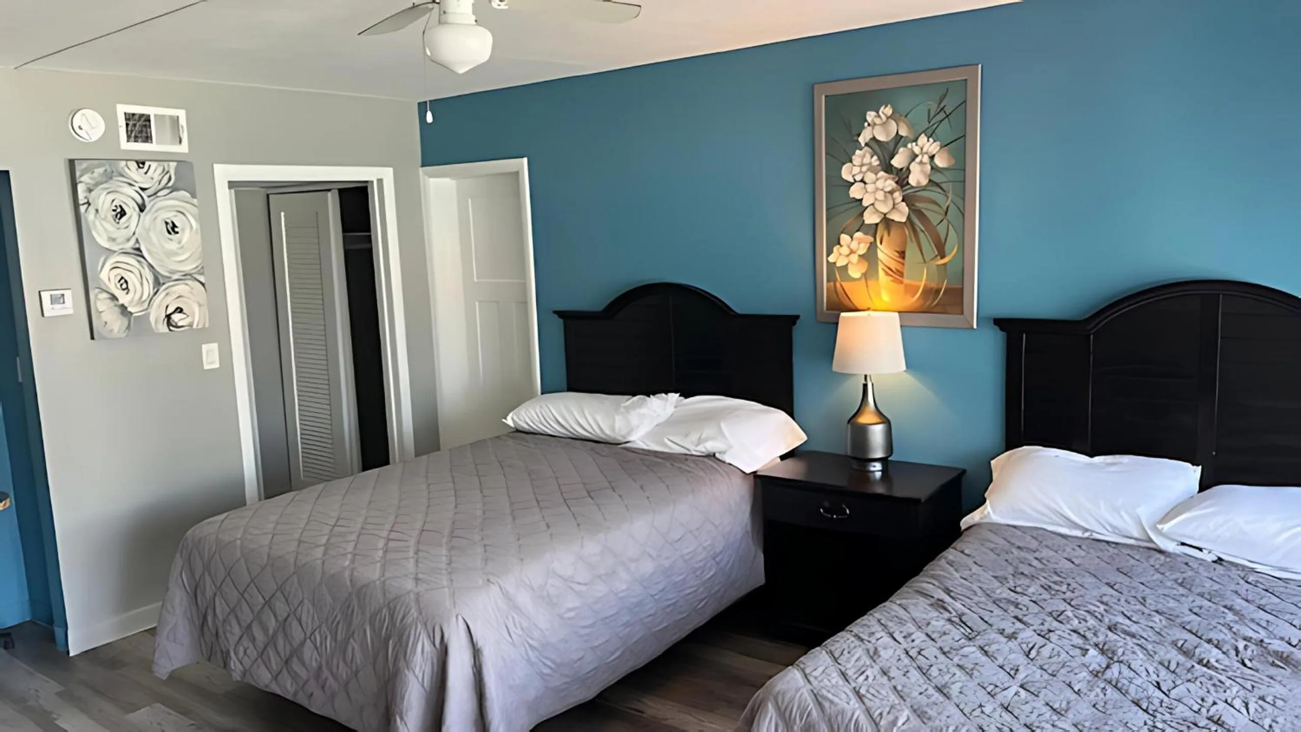 Bedroom, Bed in OCEANS 735 of DEERFIELD BEACH
