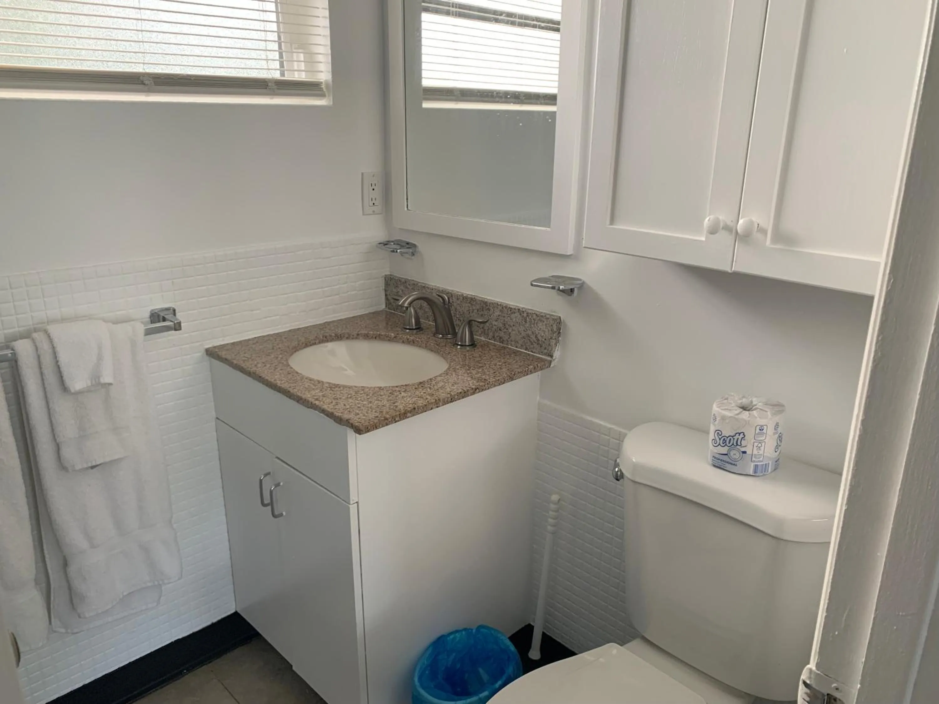 Bathroom in OCEANS 735 of DEERFIELD BEACH