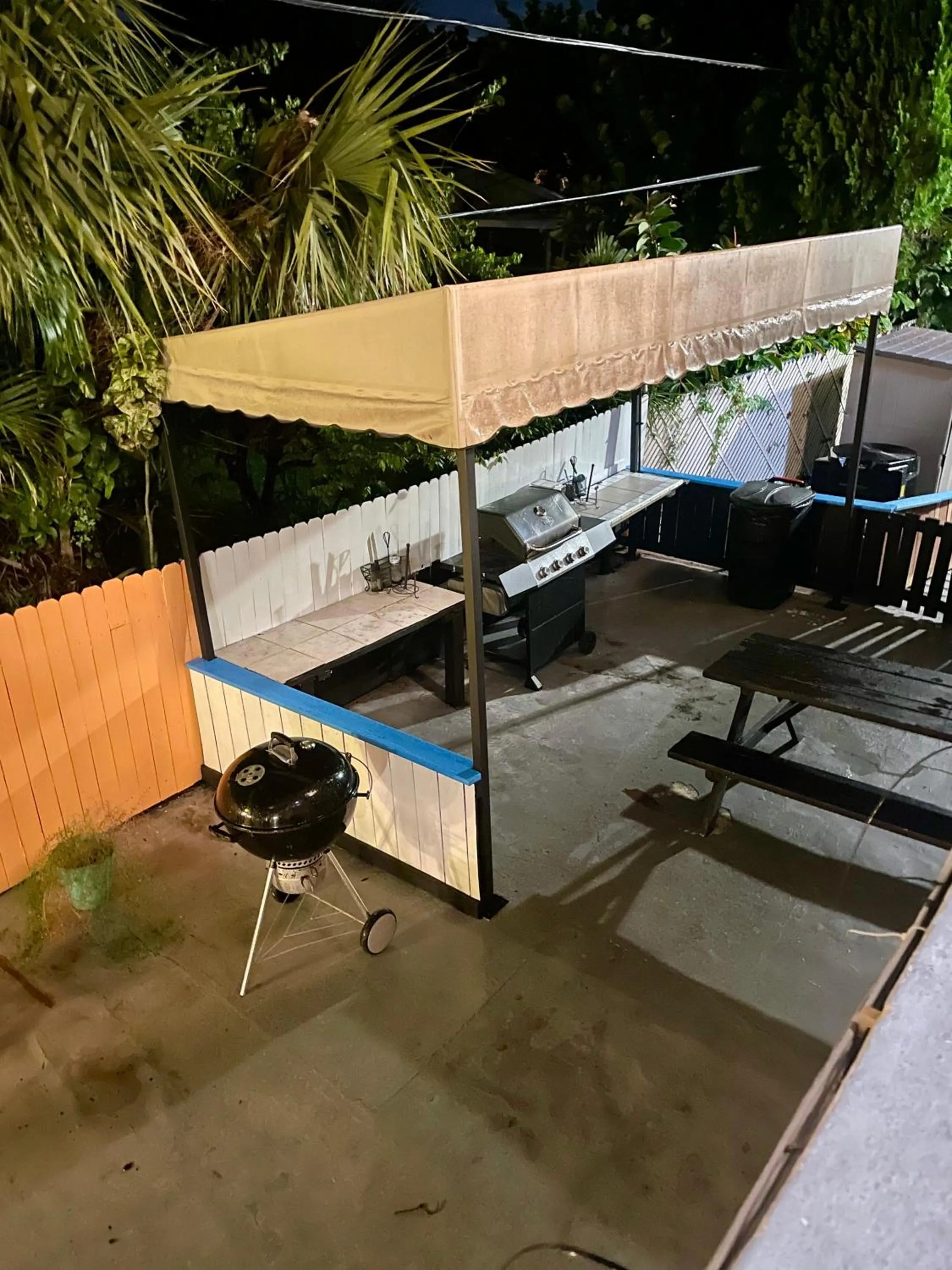 BBQ facilities in OCEANS 735 of DEERFIELD BEACH