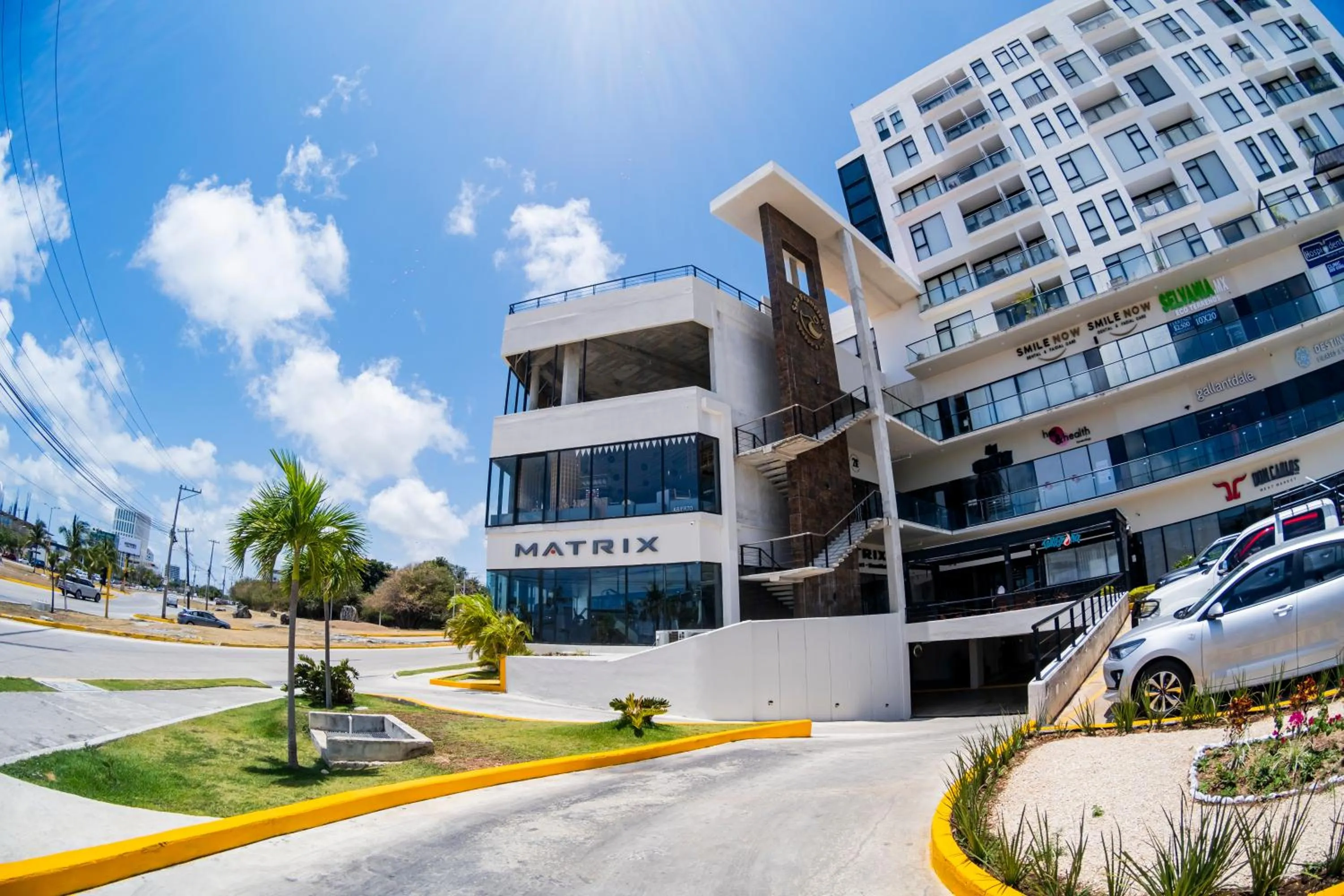 Property building in San Francisco by Andiani Travel