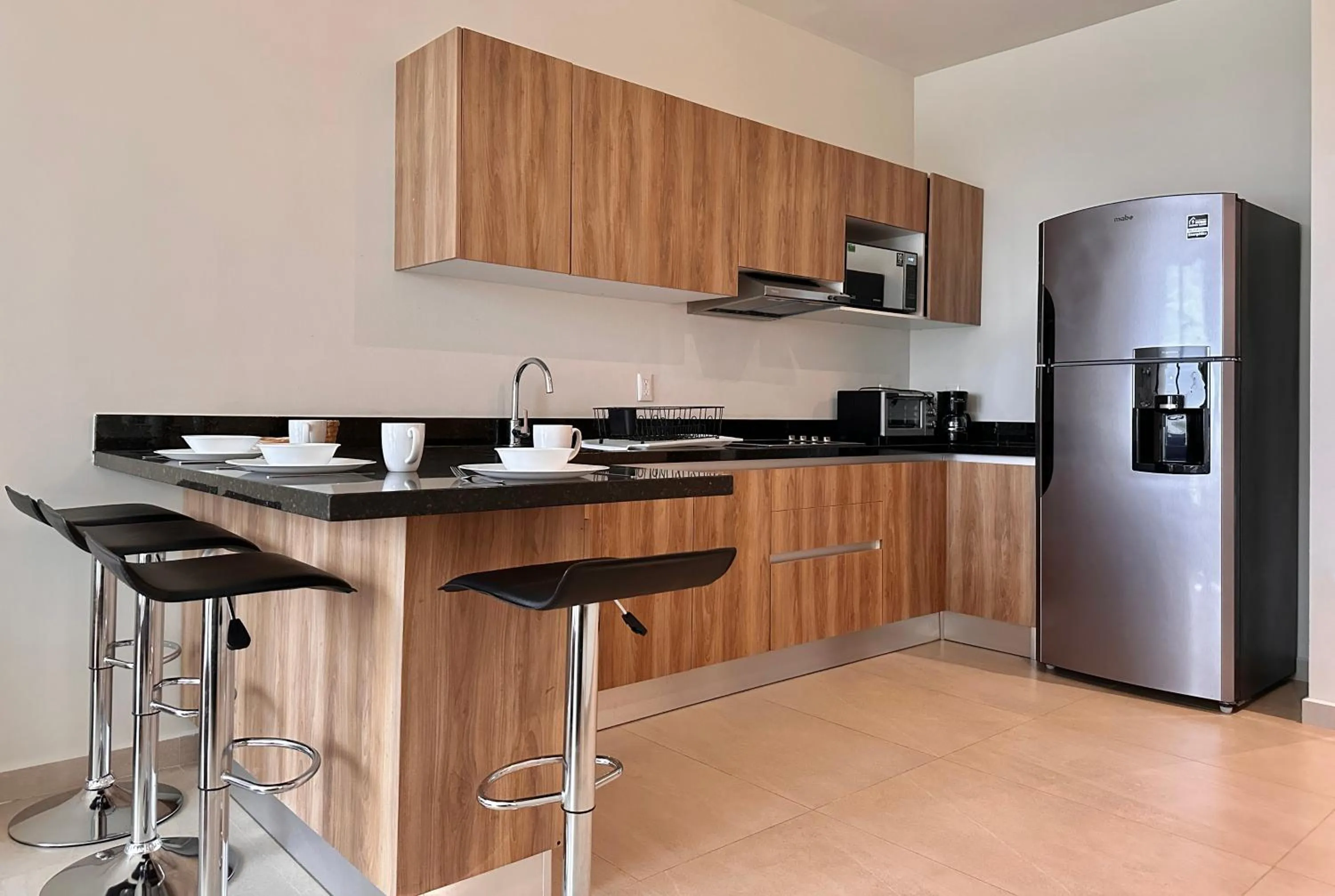 Kitchen or kitchenette in San Francisco by Andiani Travel