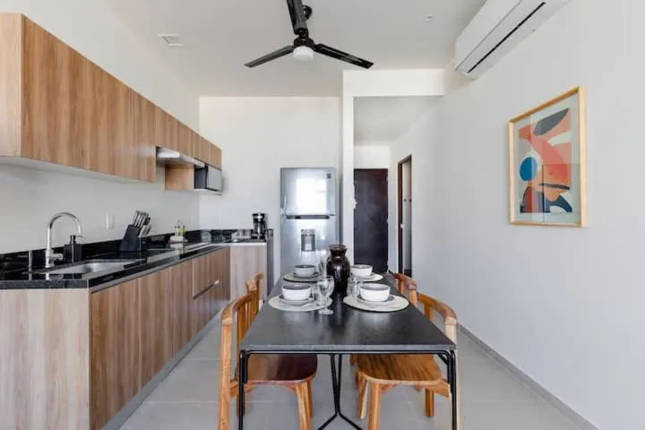 Kitchen or kitchenette in San Francisco by Andiani Travel