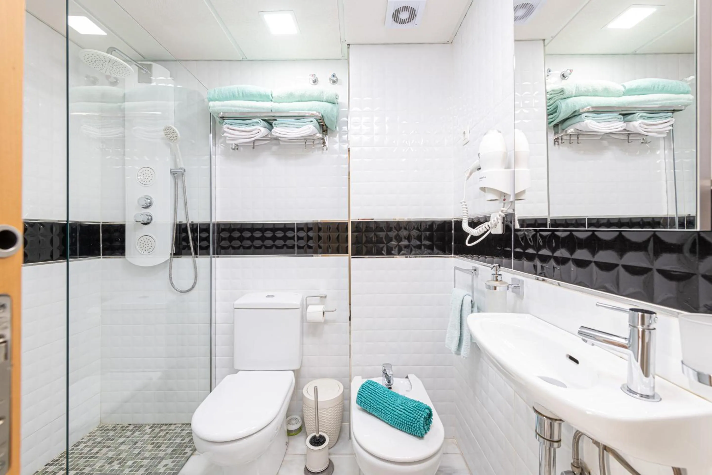 Bathroom in Luxury Home Poseidon