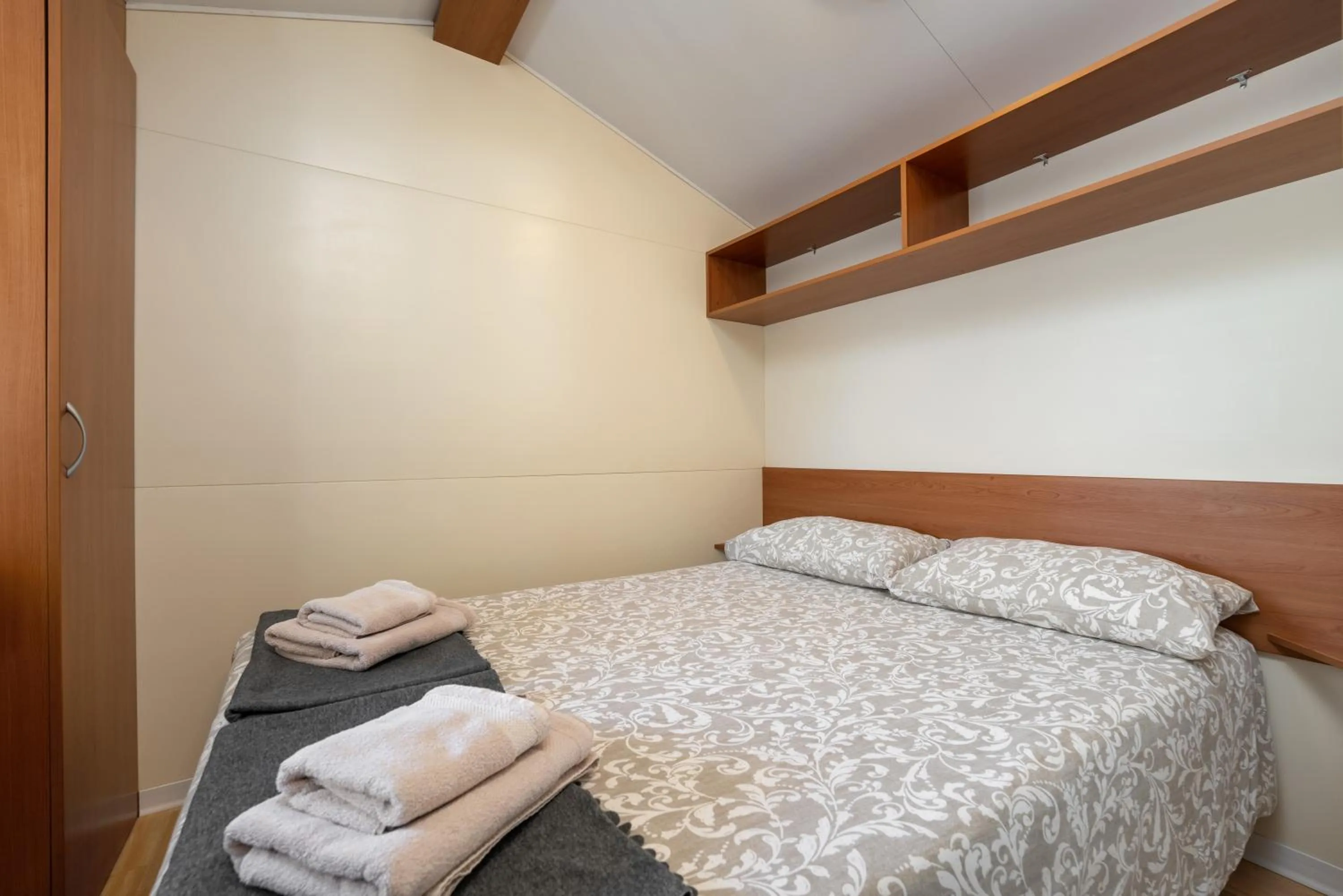 Bedroom, Bed in Camping Resort Tina Vrsar