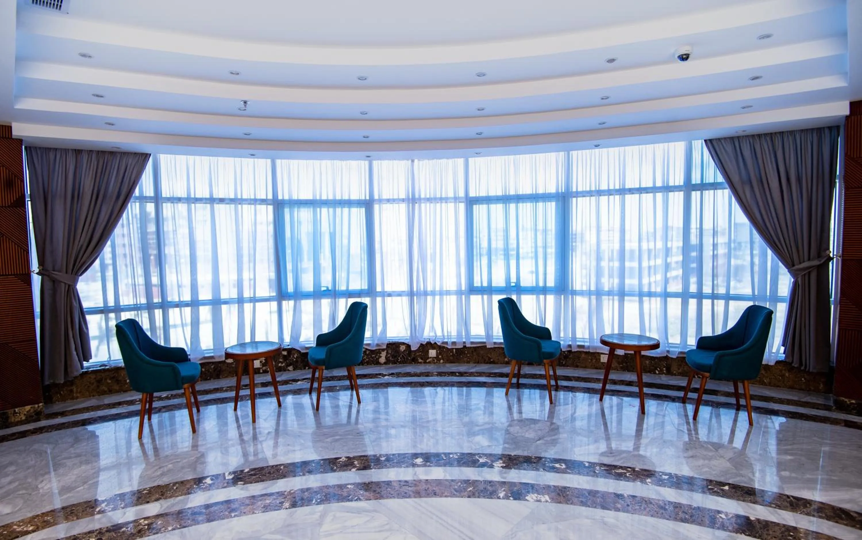 Seating area in Lamar Azur Hotel