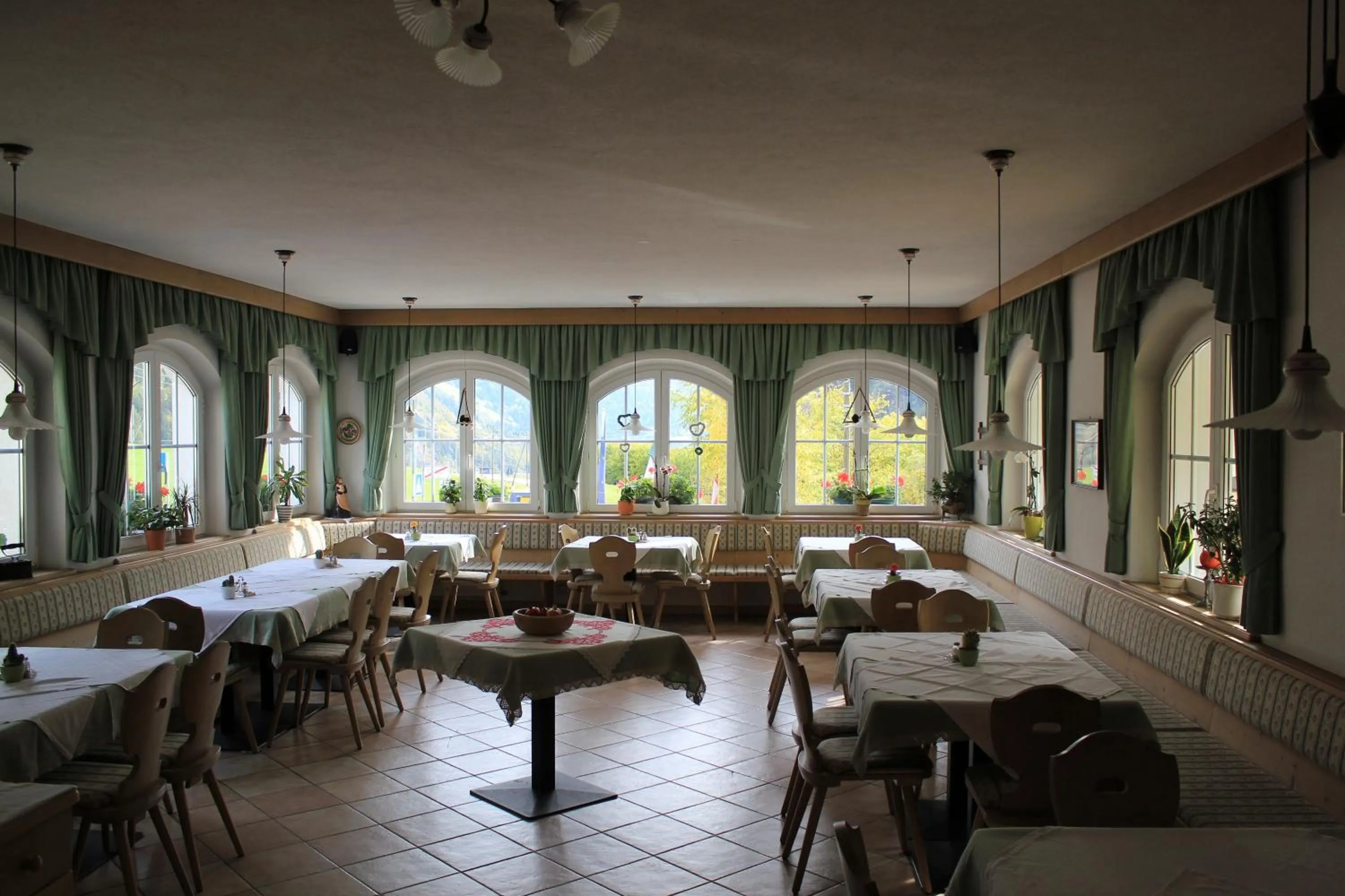 Restaurant/places to eat in Gasthof Bundschen