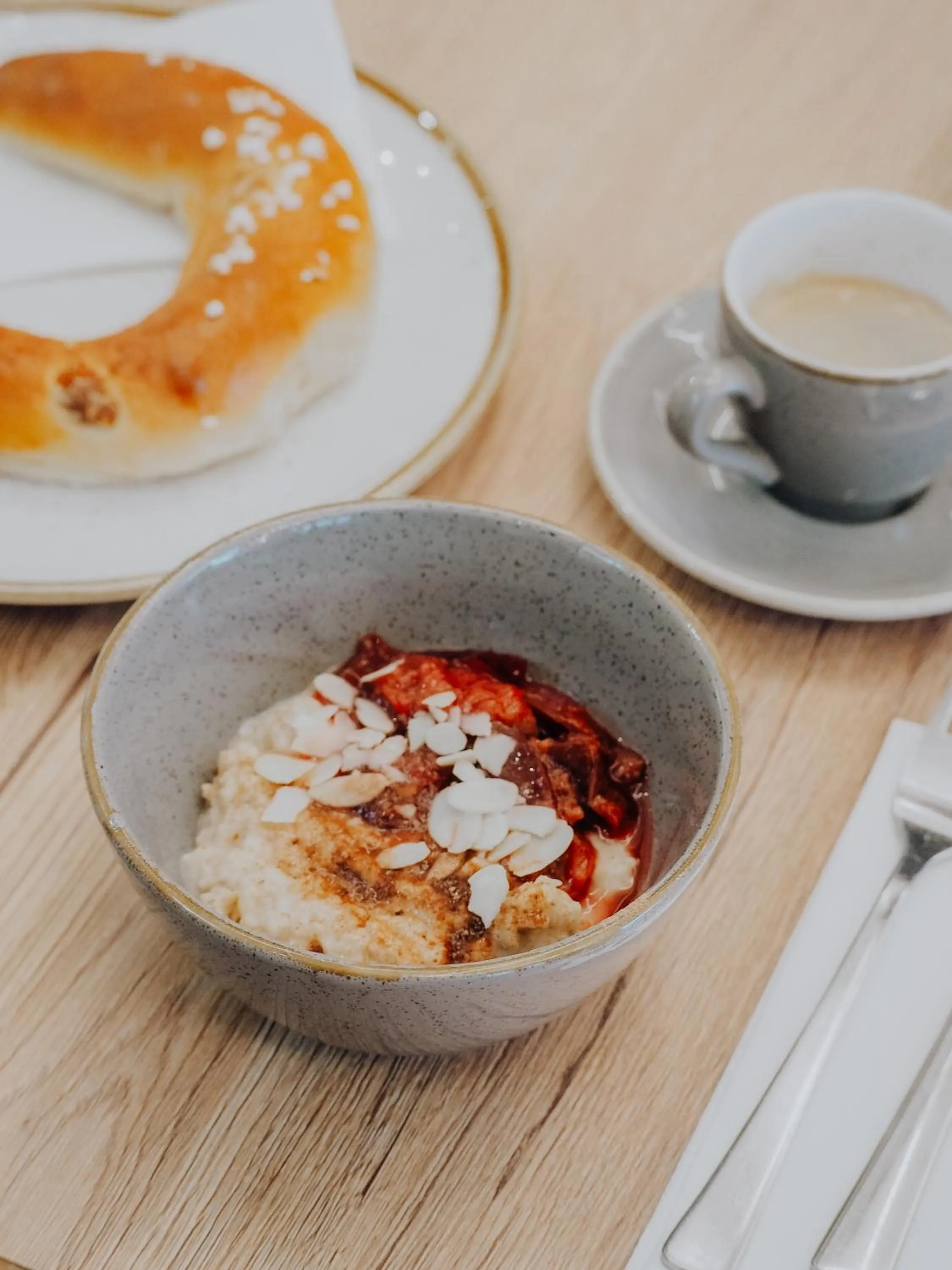 Breakfast in Levy's Rooms & Breakfast