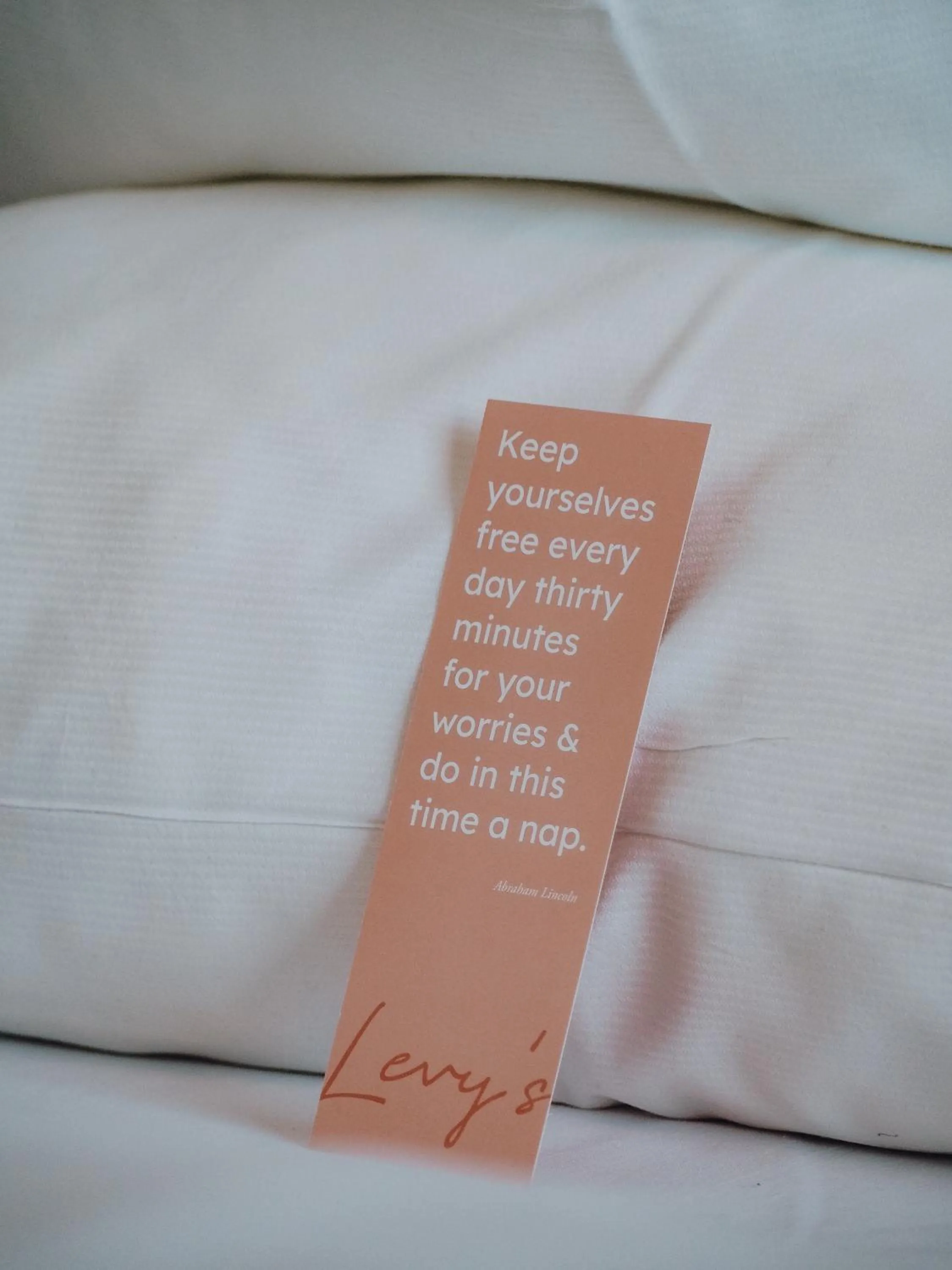 Bed in Levy's Rooms & Breakfast