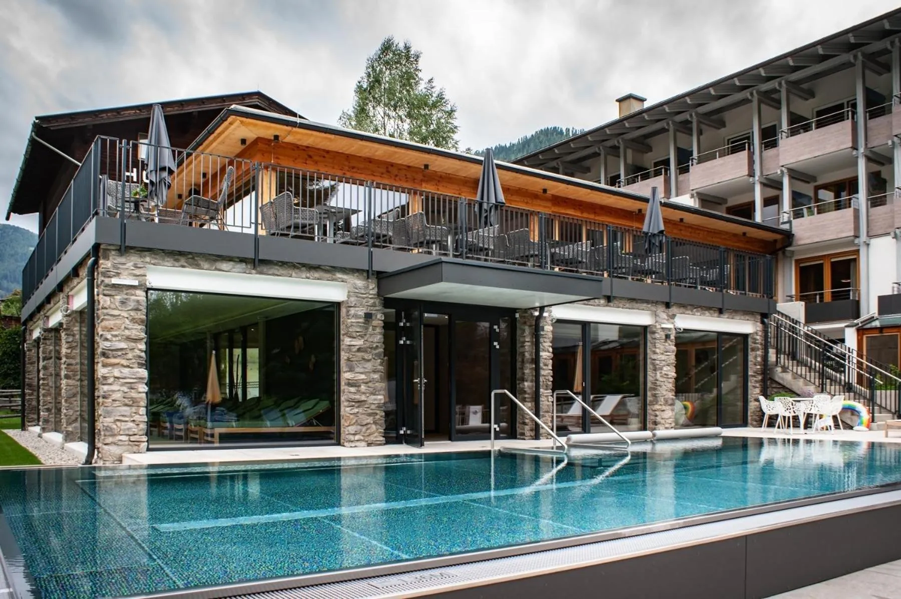 Property building in Evident Hotel Prägant 4-Superior