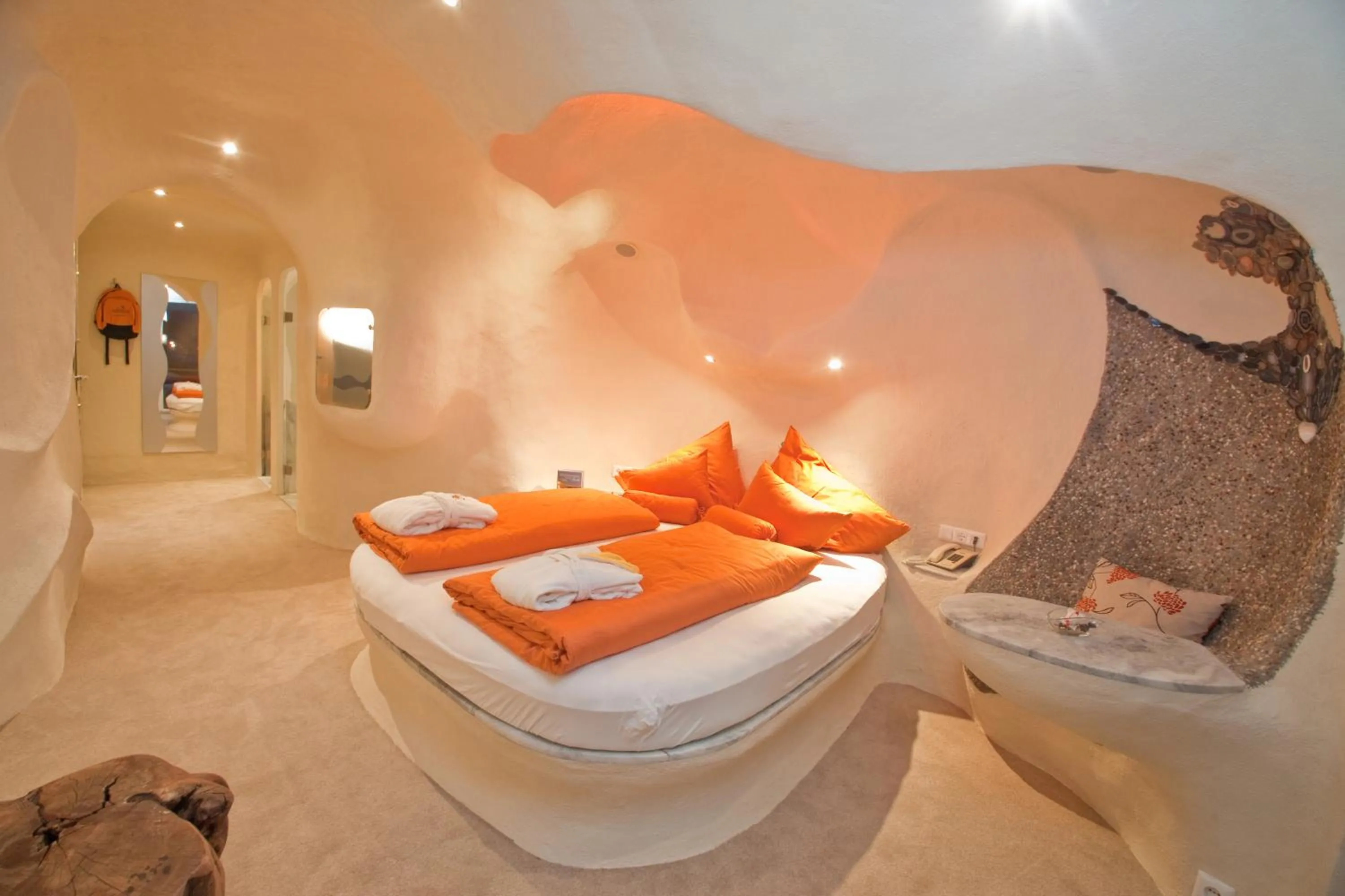 Photo of the whole room, Bed in Evident Hotel Prägant 4-Superior