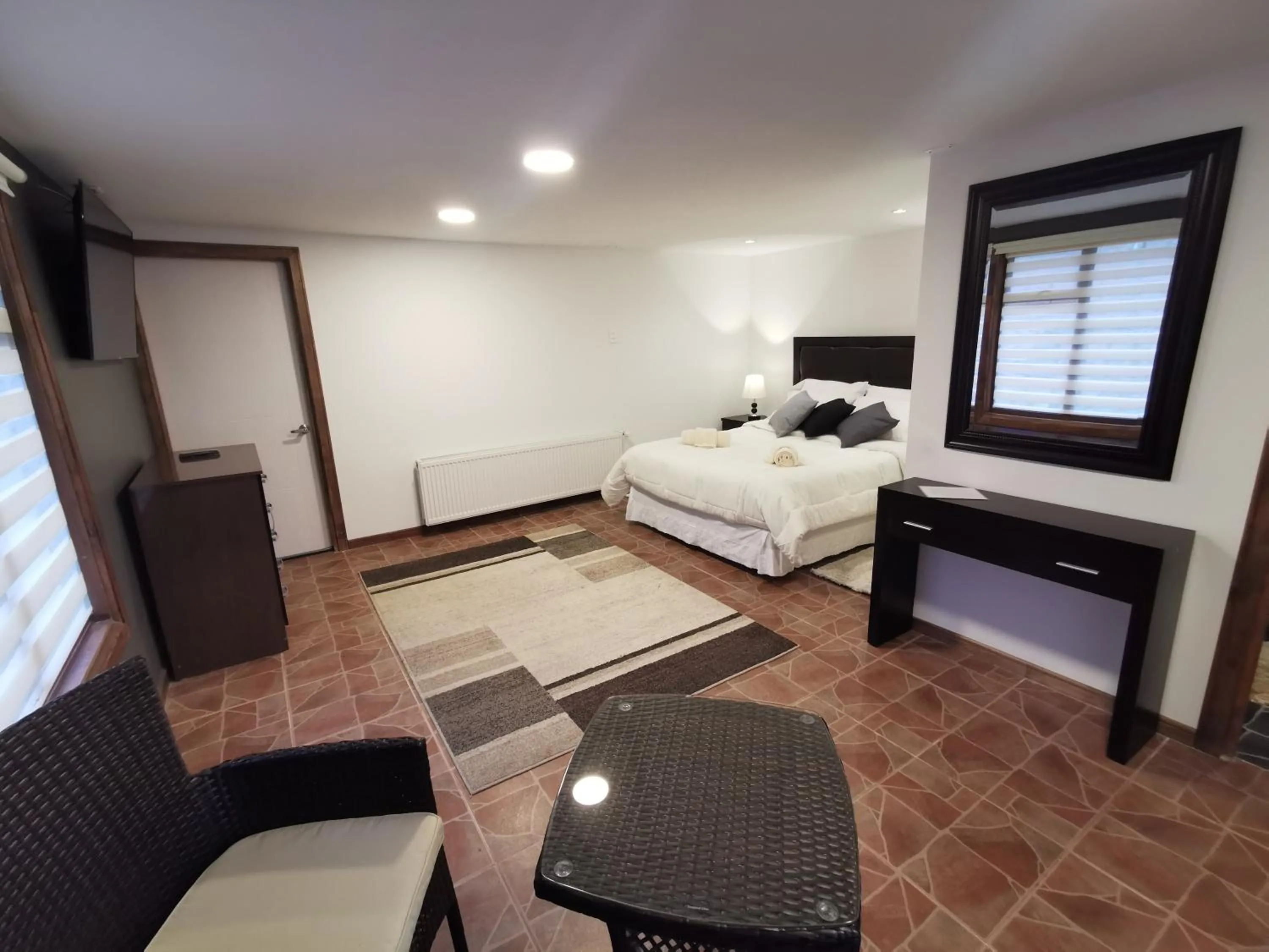 Photo of the whole room, Bed in SHEUEN PATAGONIA