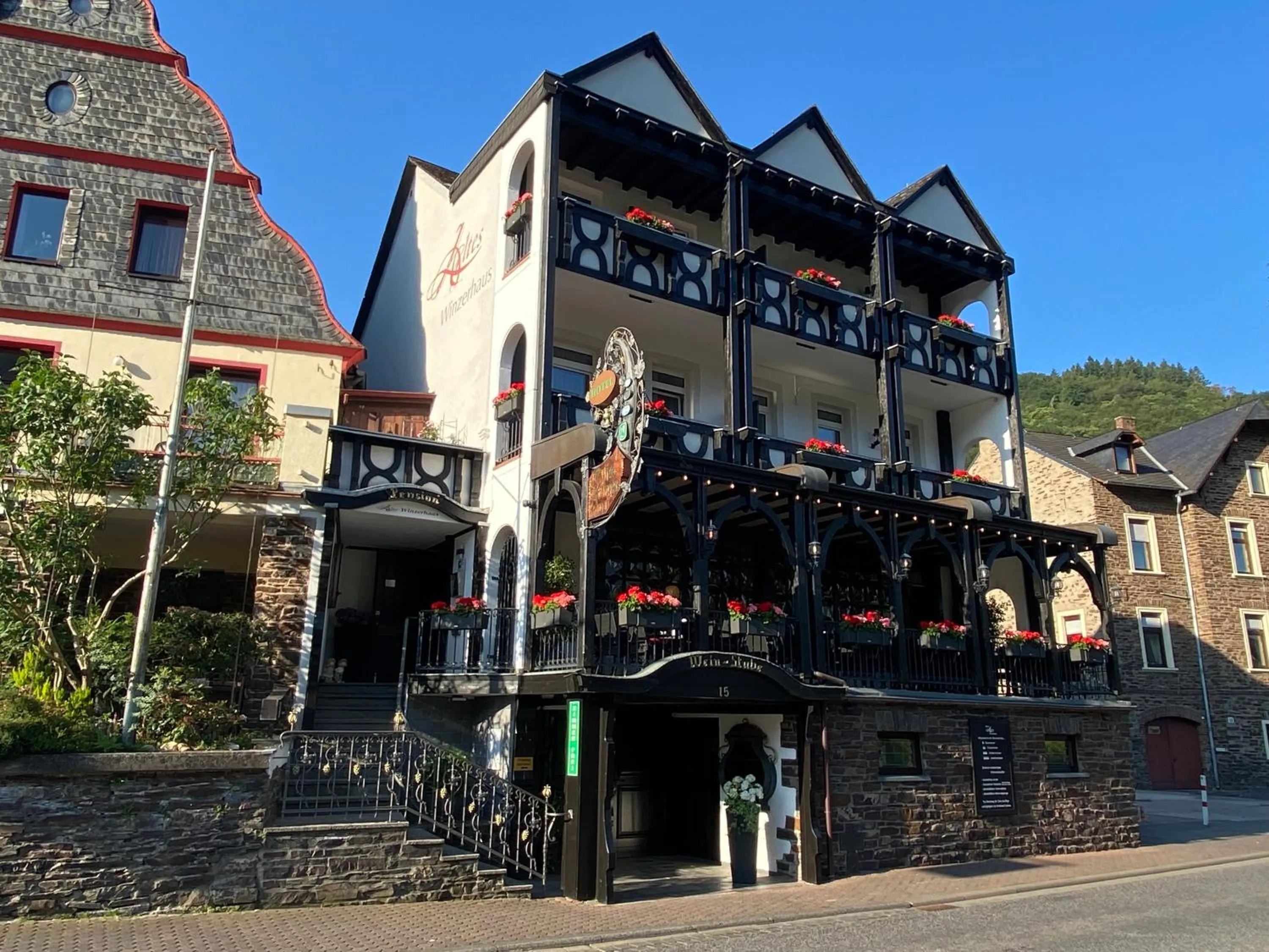 Property building in Hotel Altes Winzerhaus