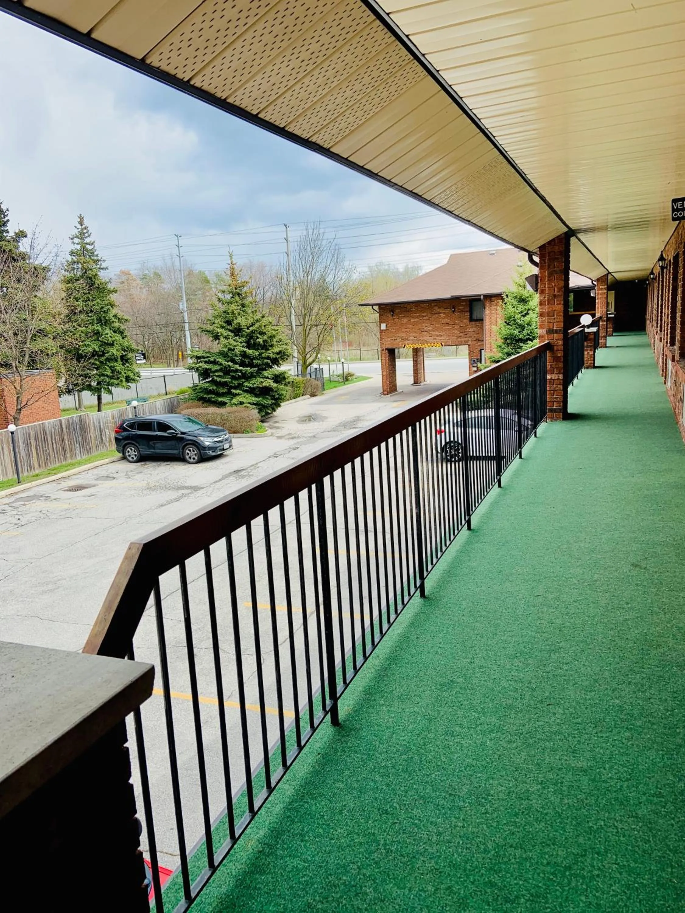 Balcony/Terrace in Green Acres Motel