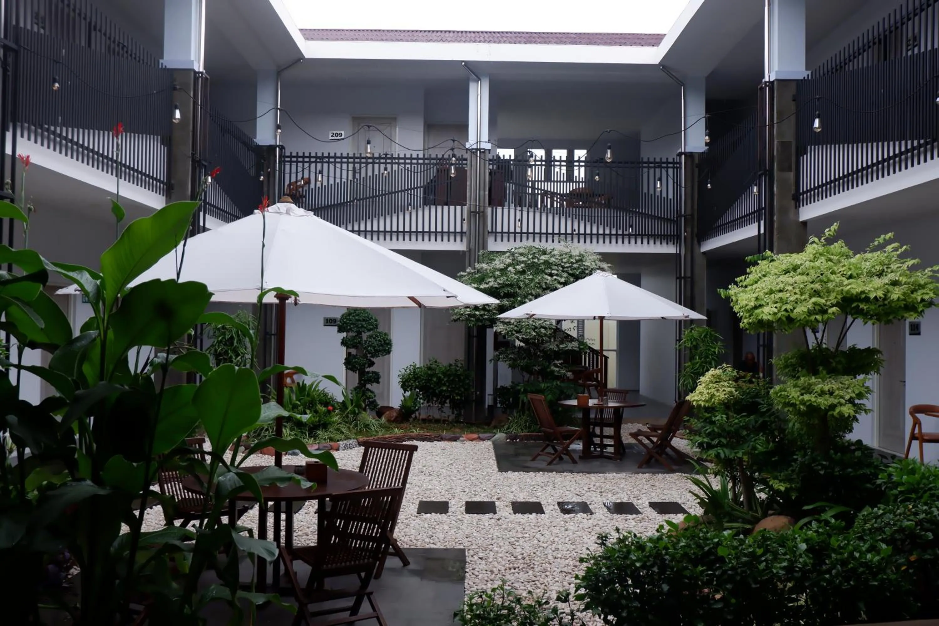 Garden in Grand Samota Hotel