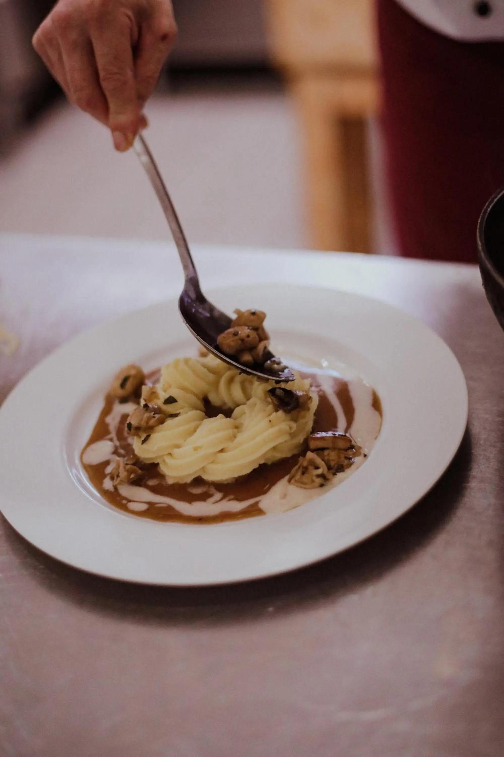 Restaurant/places to eat in Hotel Filla Andre