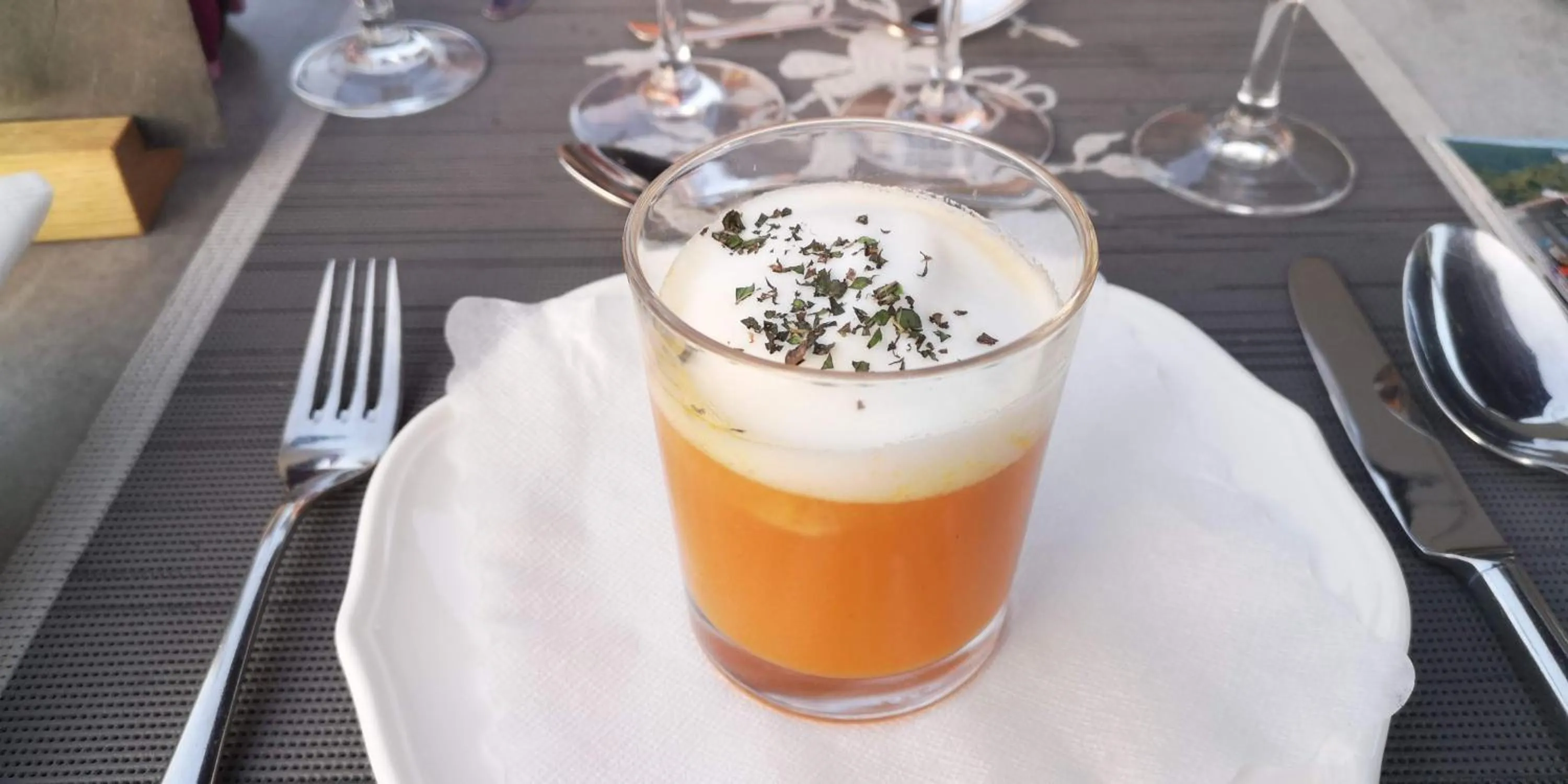 Restaurant/places to eat in Hotel Filla Andre