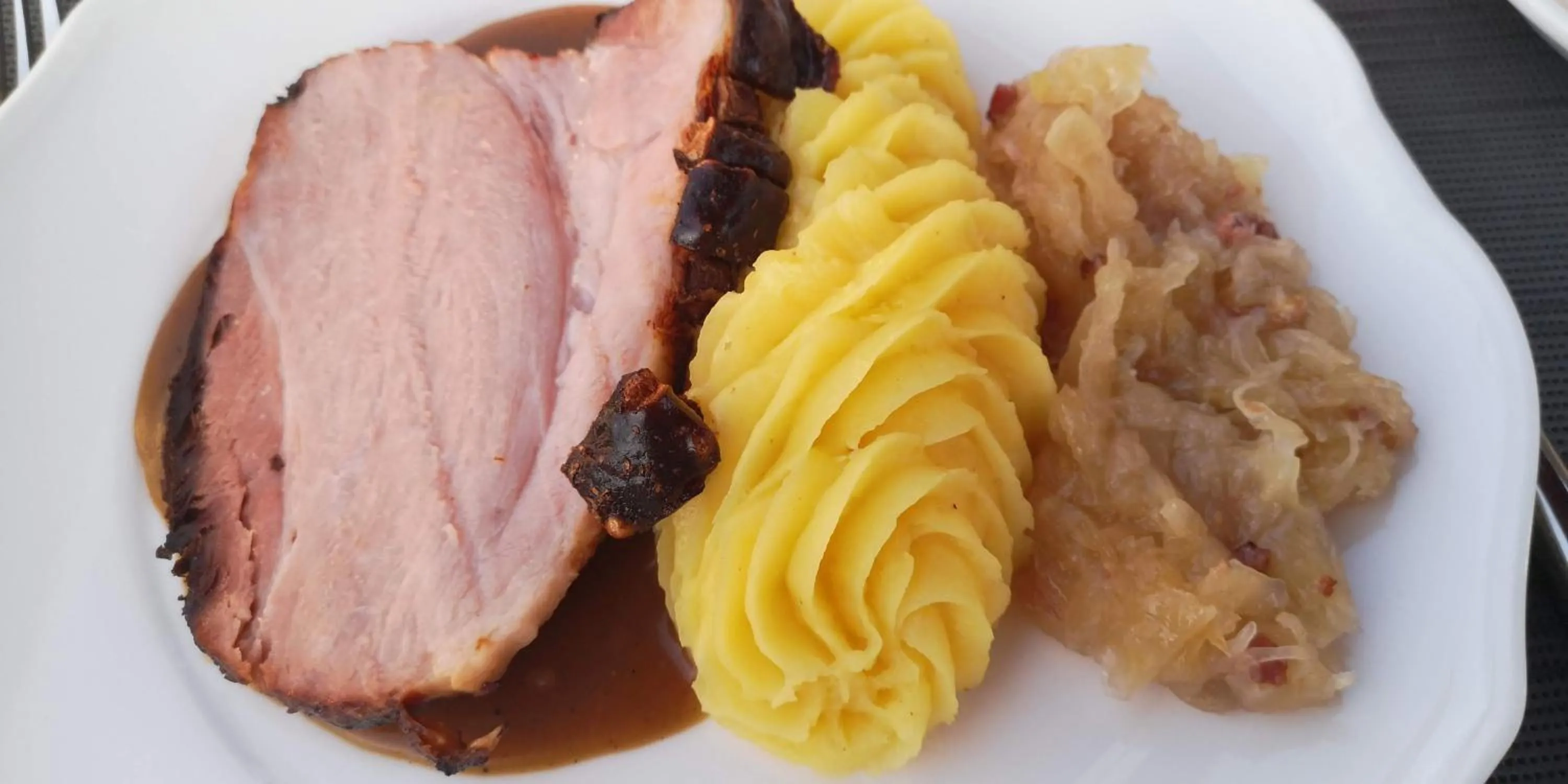 Breakfast in Hotel Filla Andre