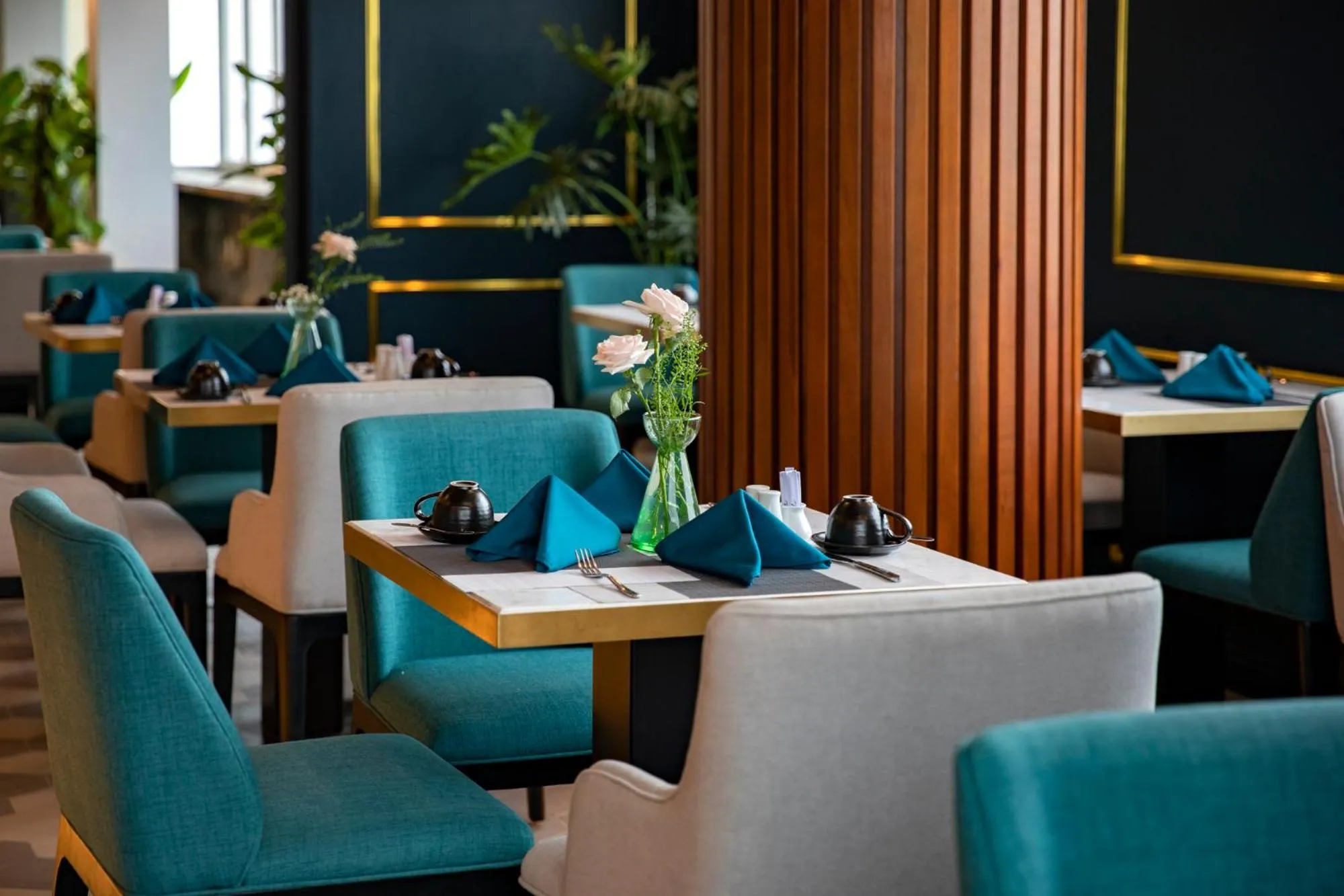 Restaurant/places to eat in Angel Hotels Beach Danang