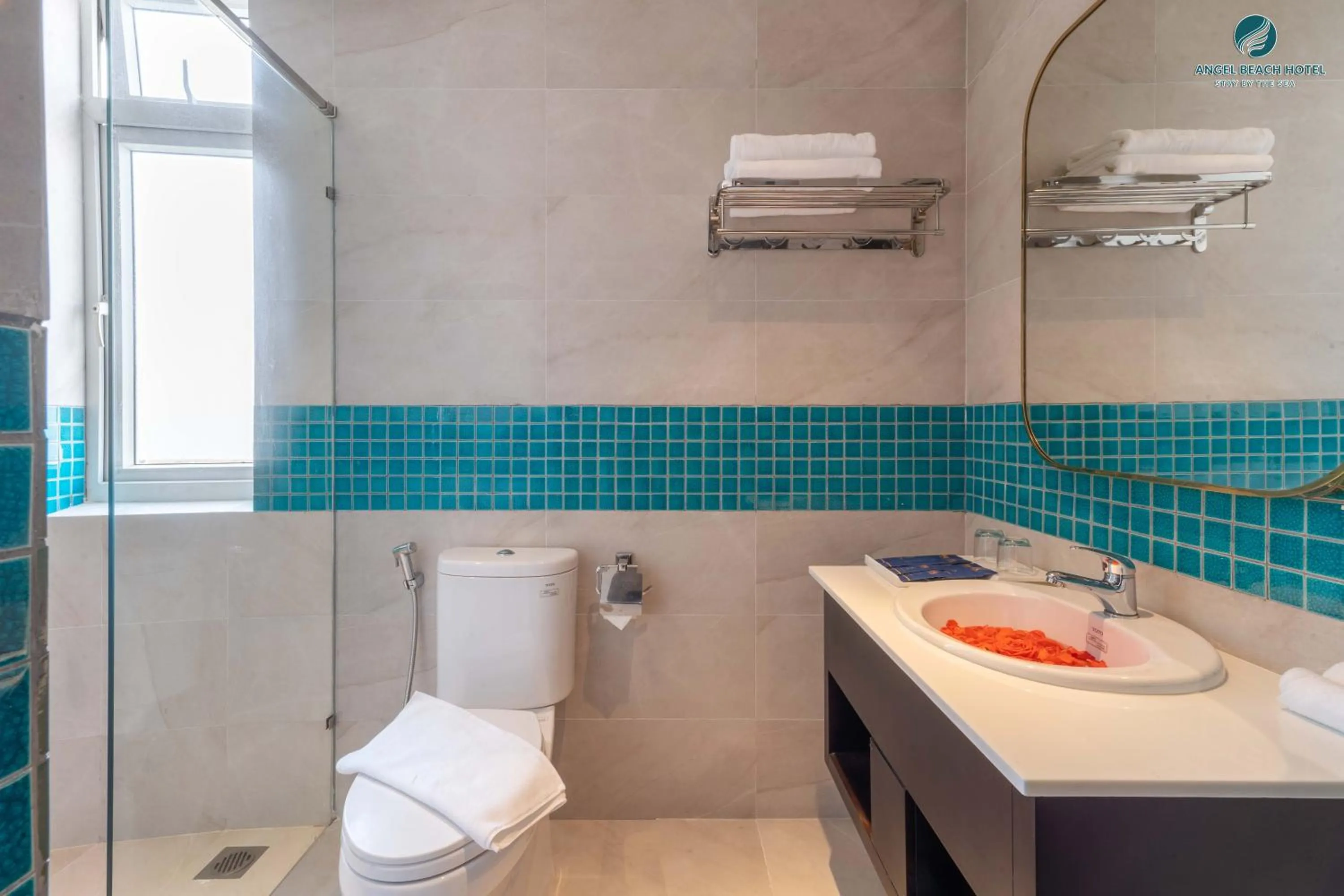 Bathroom in Angel Beach Hotel Danang