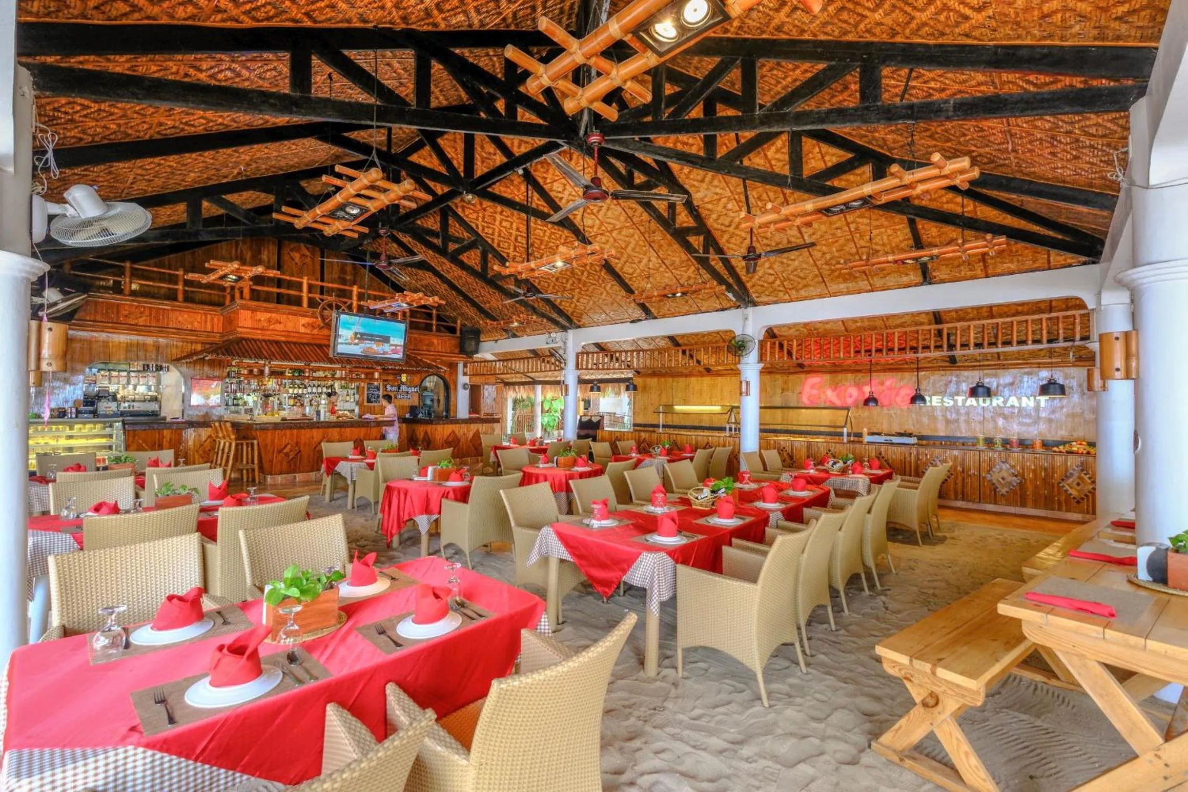 Restaurant/places to eat in Malapascua Exotic Island Dive Resort