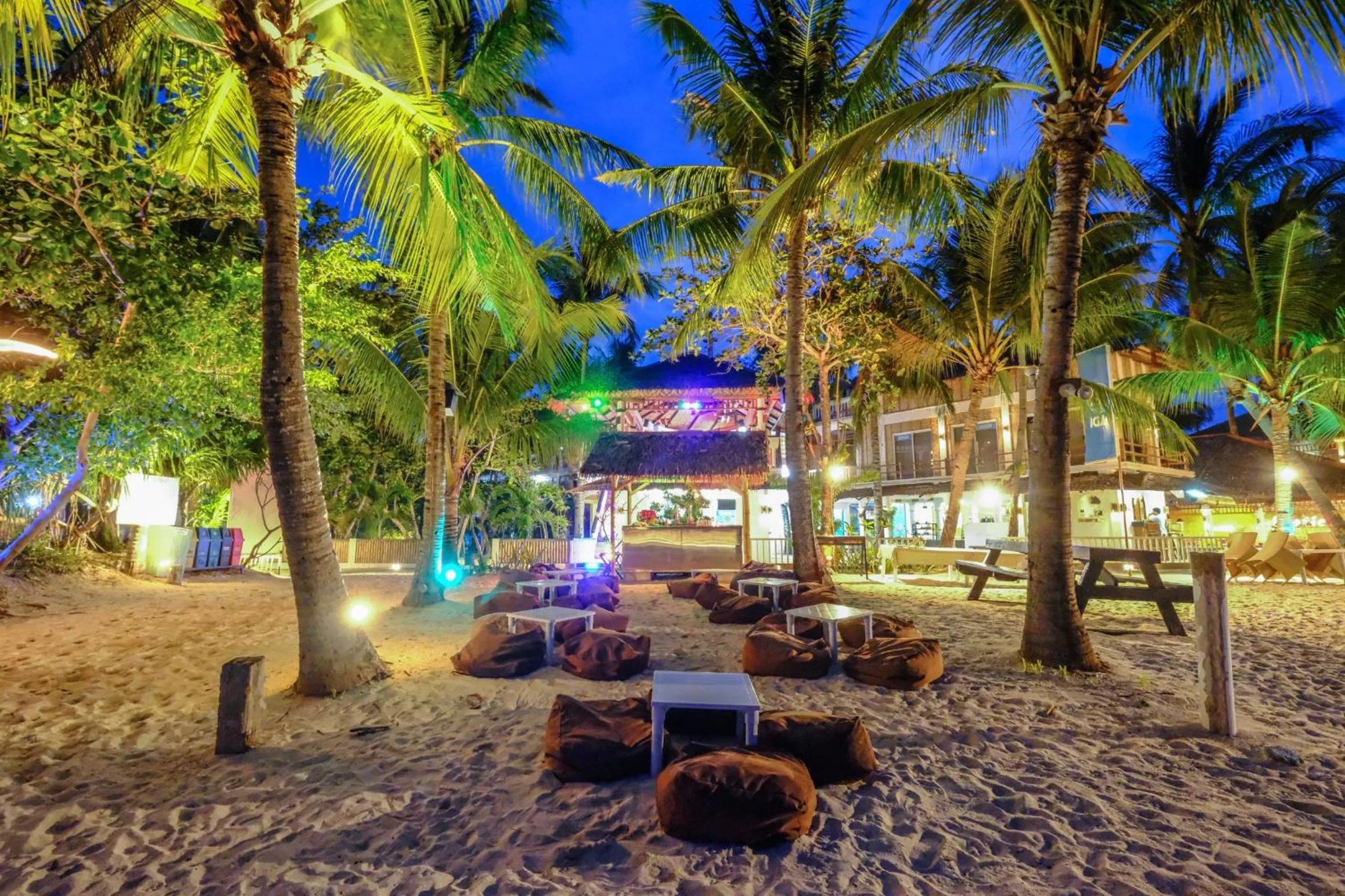 Restaurant/places to eat in Malapascua Exotic Island Dive Resort