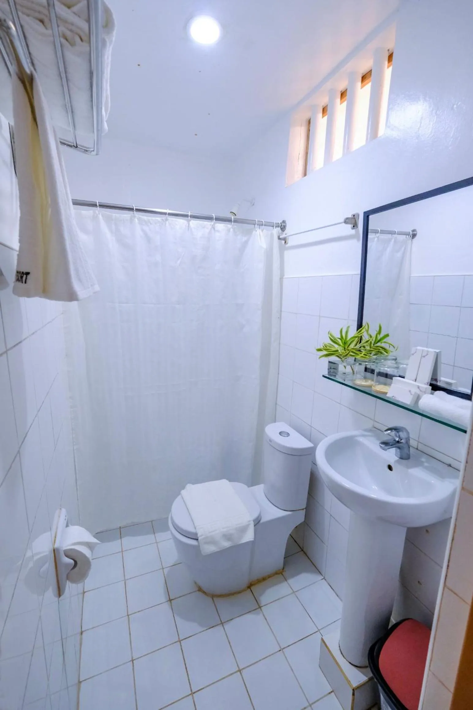 Shower in Malapascua Exotic Island Dive Resort