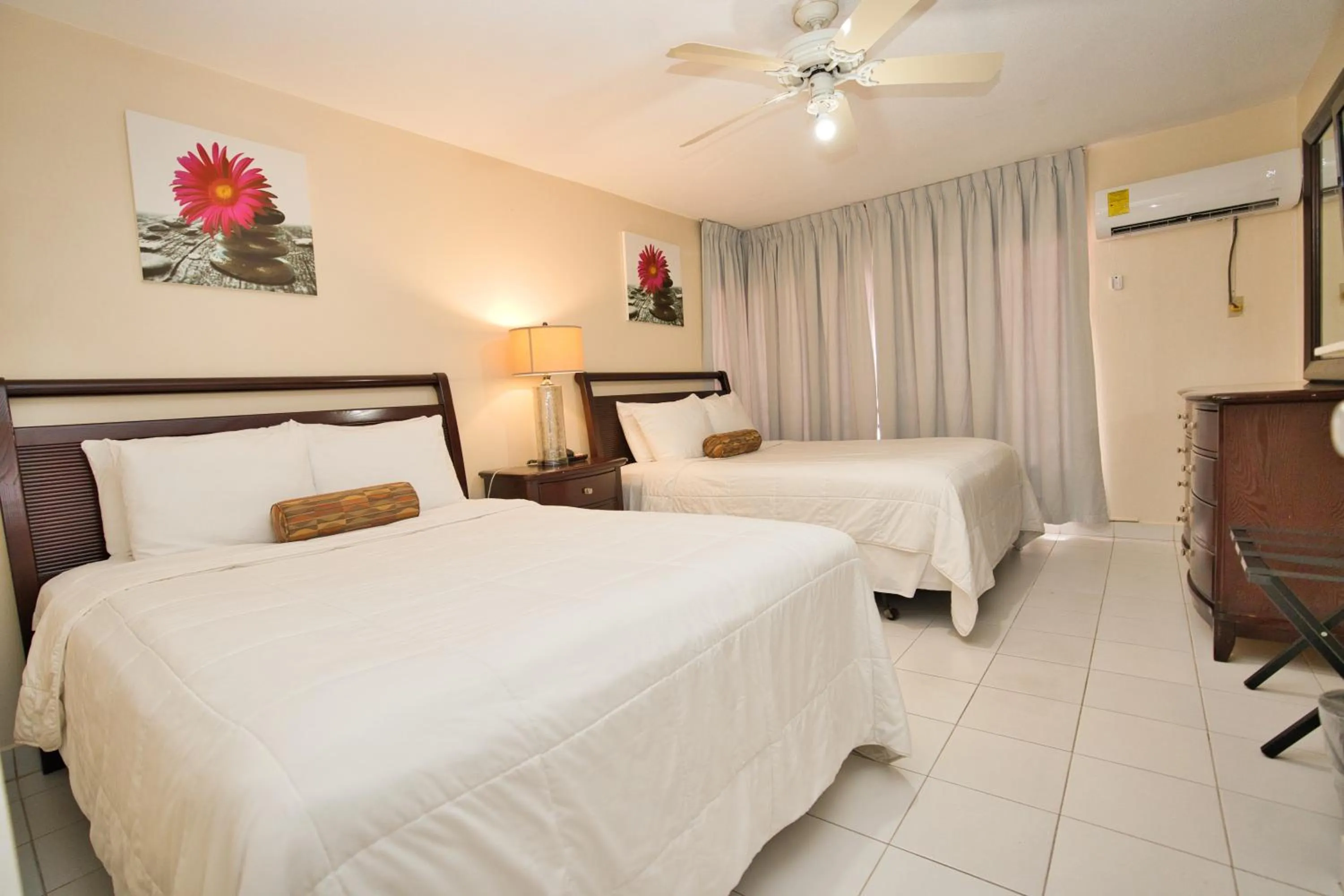 Bed in Horizon View Beach Hotel