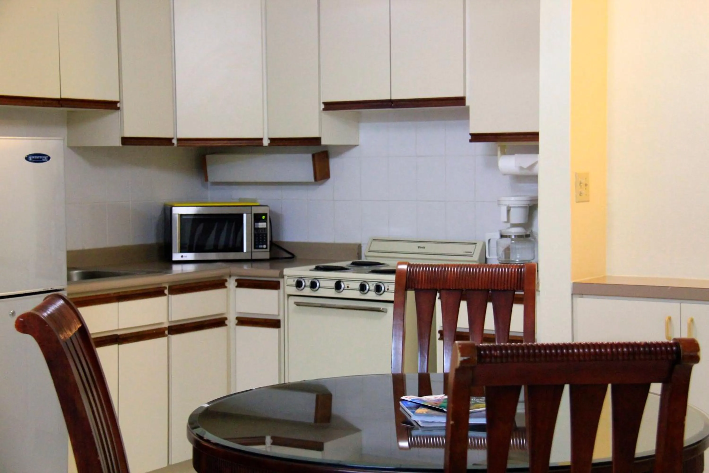 Coffee/tea facilities in Horizon View Beach Hotel