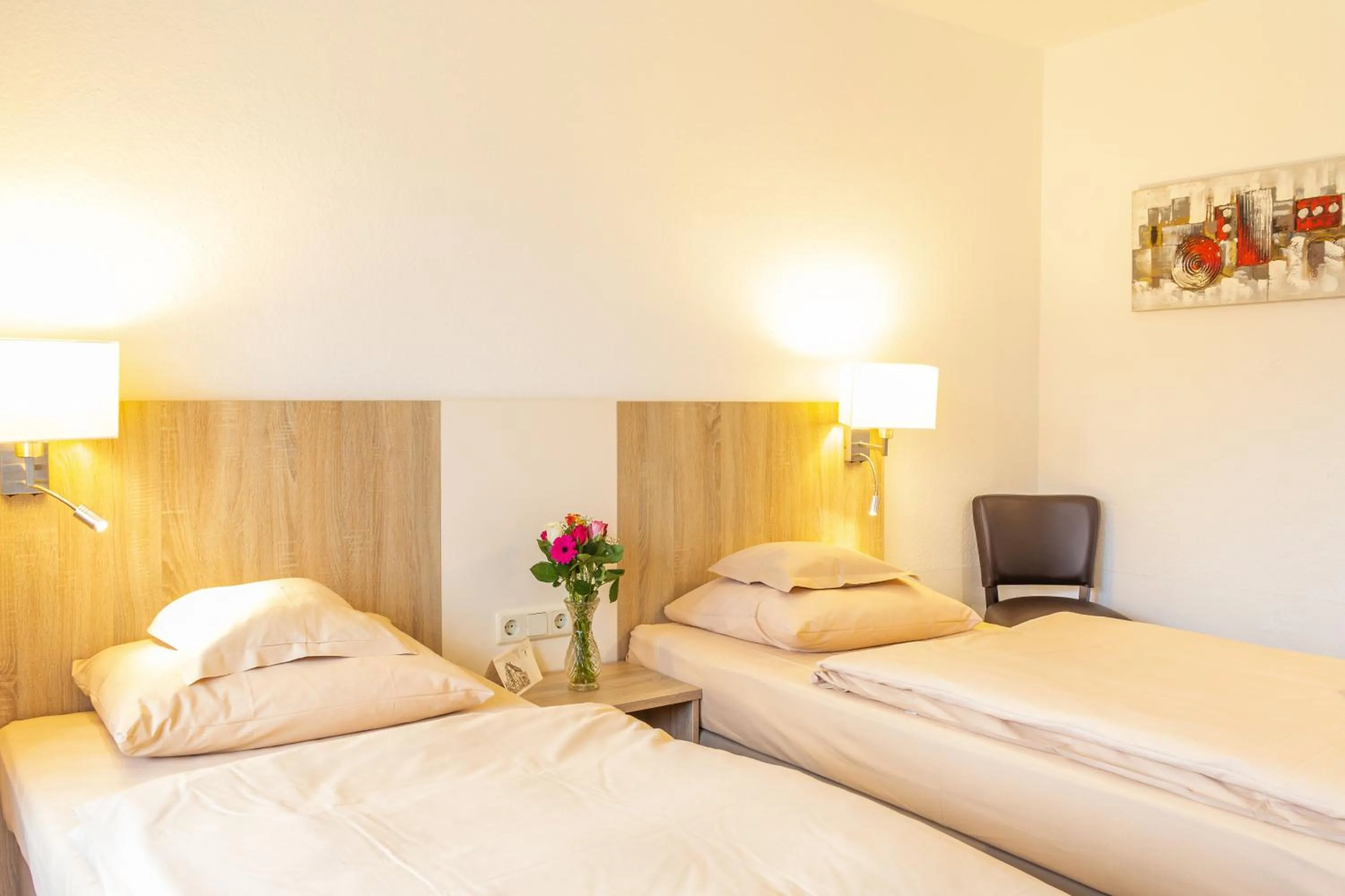 Photo of the whole room, Bed in Hotel Kelkheimer Hof