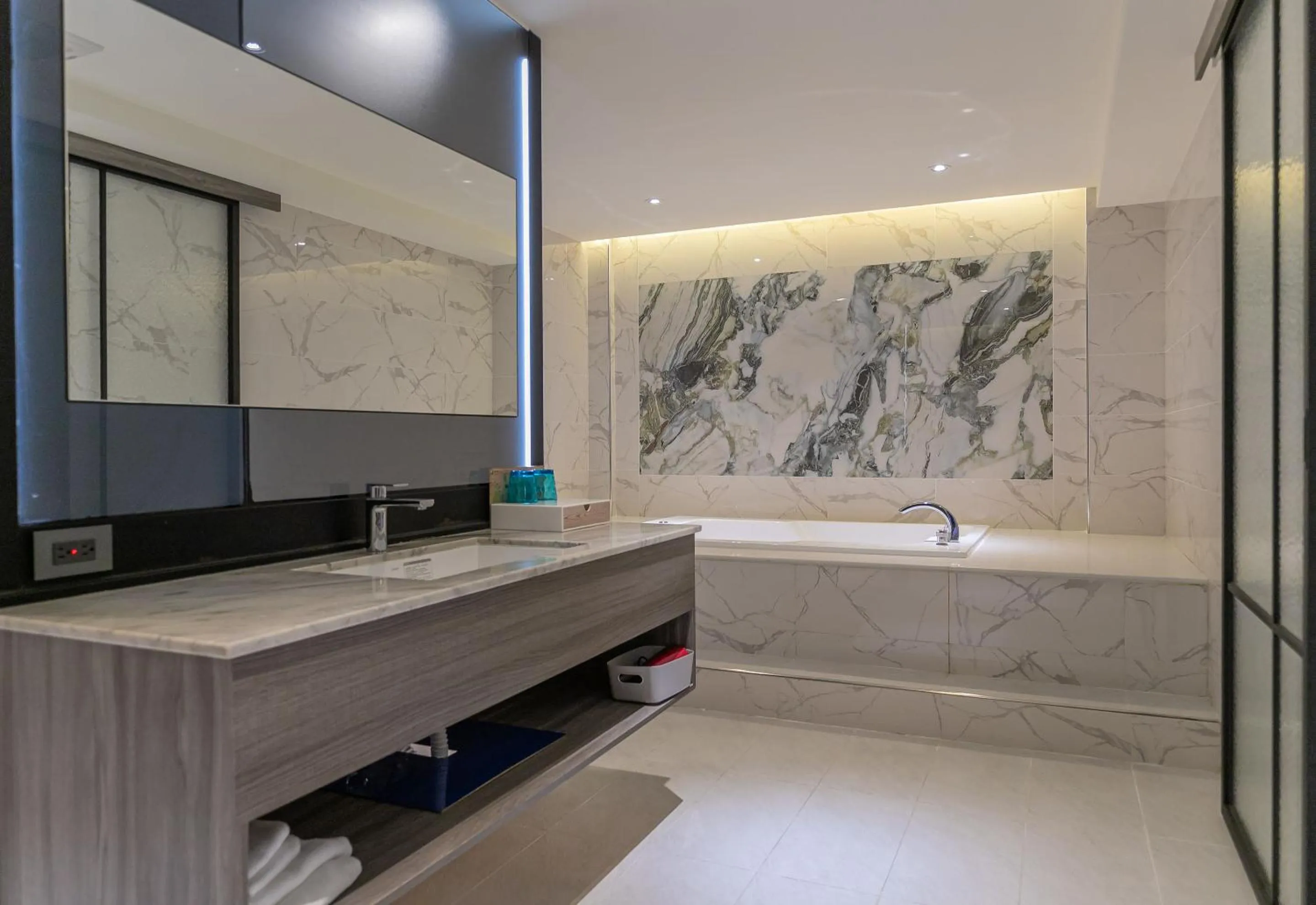 里萊行旅 - Lilai Motel