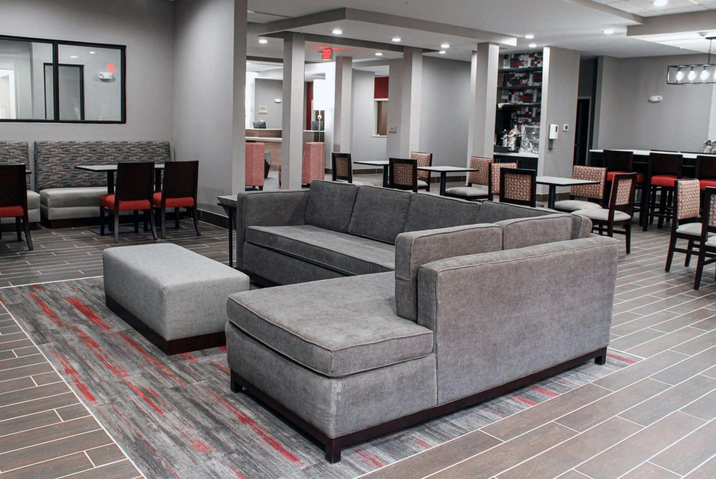 Lobby or reception in Hawthorn Extended Stay by Wyndham Oklahoma City Airport