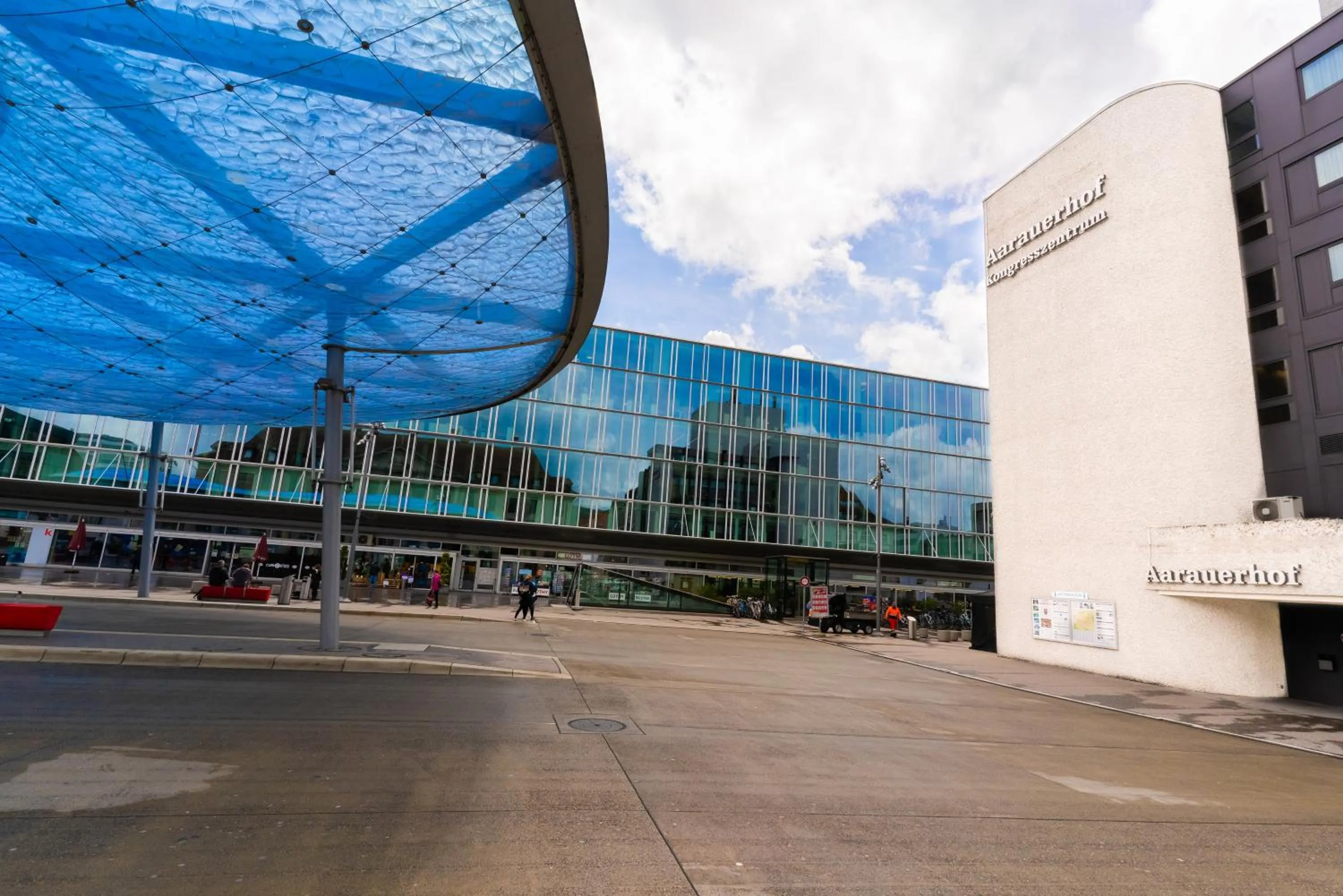 Property building in Aarauerhof - Self Check-in