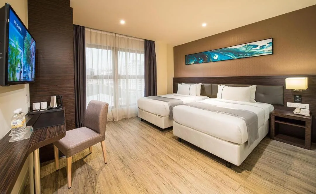 Photo of the whole room, Bed in Ramada Encore by Wyndham Chinatown Kuala Lumpur