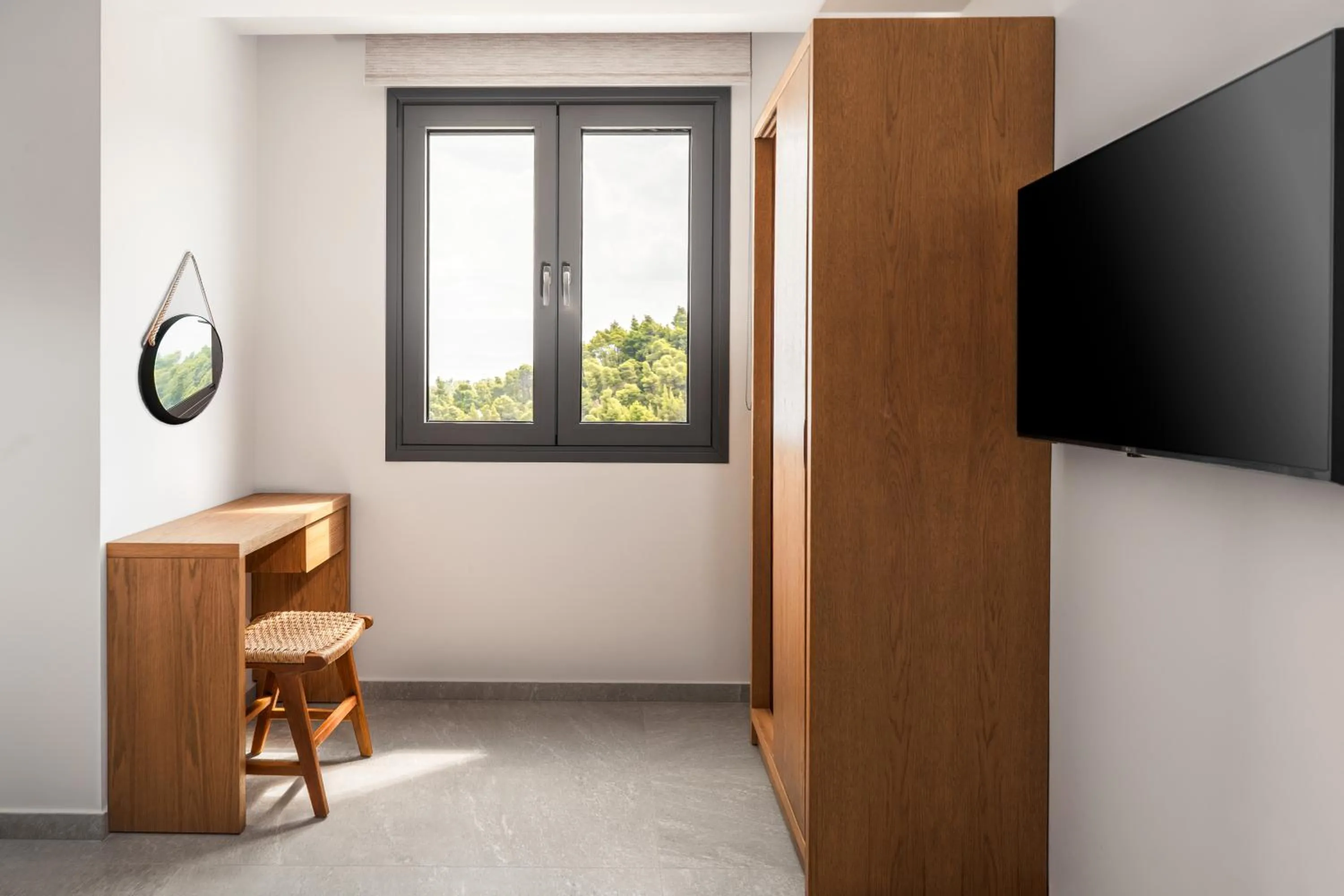 TV and multimedia in Terra Olivia Luxury Villas and Suites