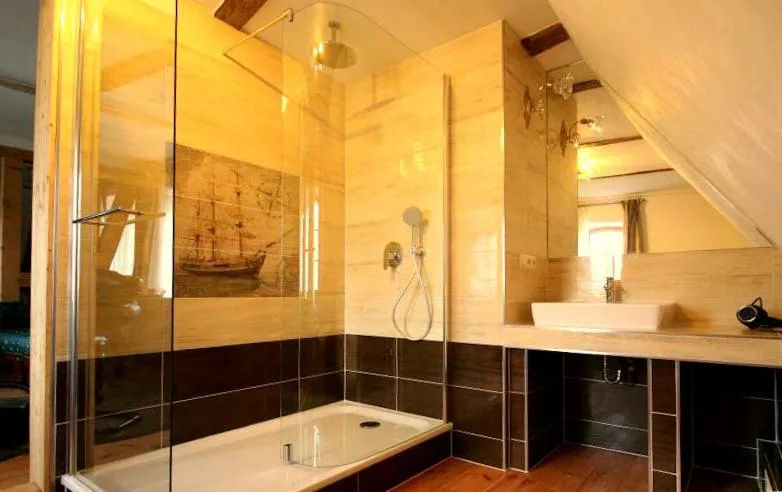 Photo of the whole room in Hotel Denkmal 13 Wismar