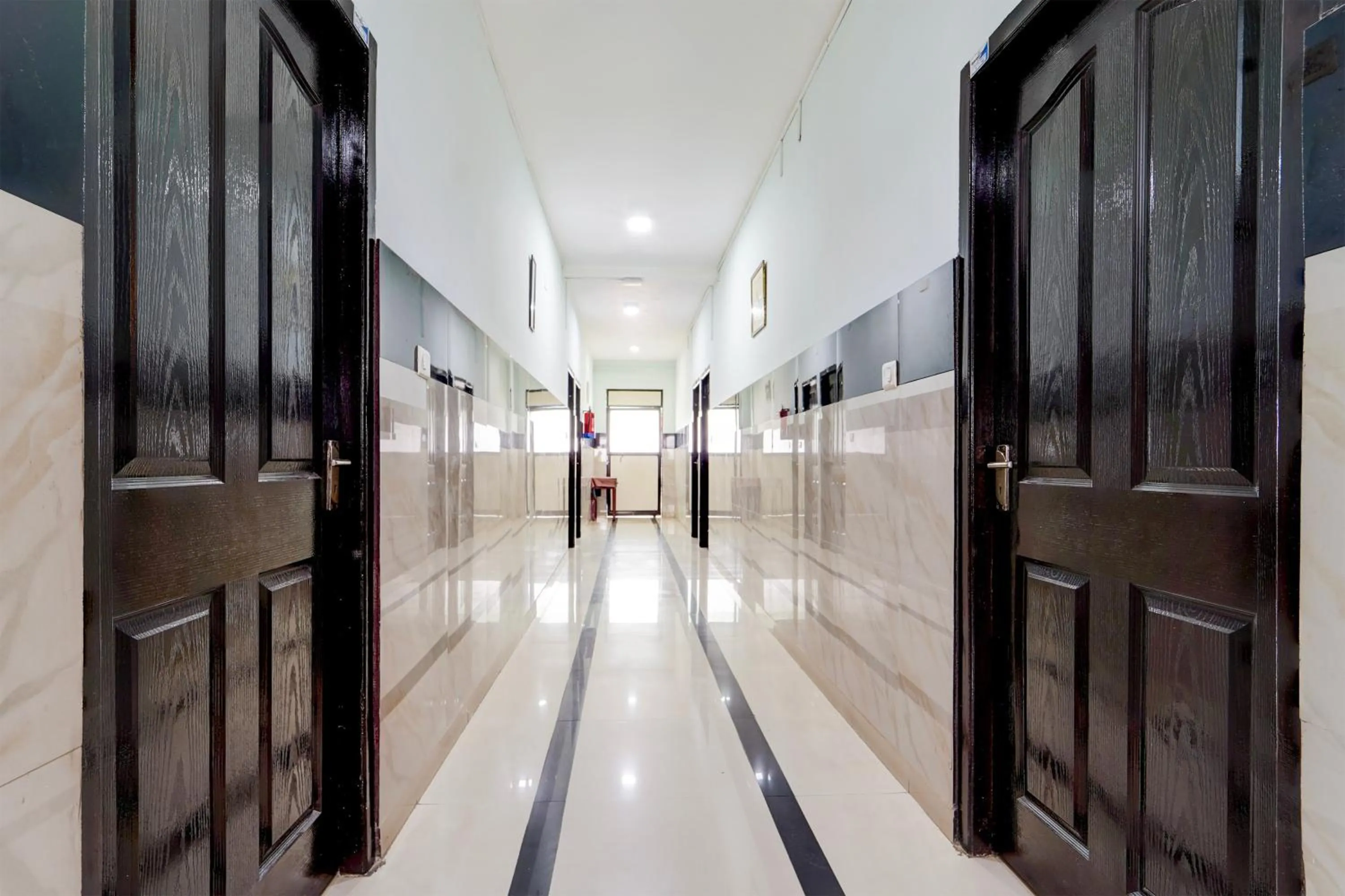 Lobby or reception in Hotel O Kollamkudimughal Kakkanad Formerly Diamond Inn