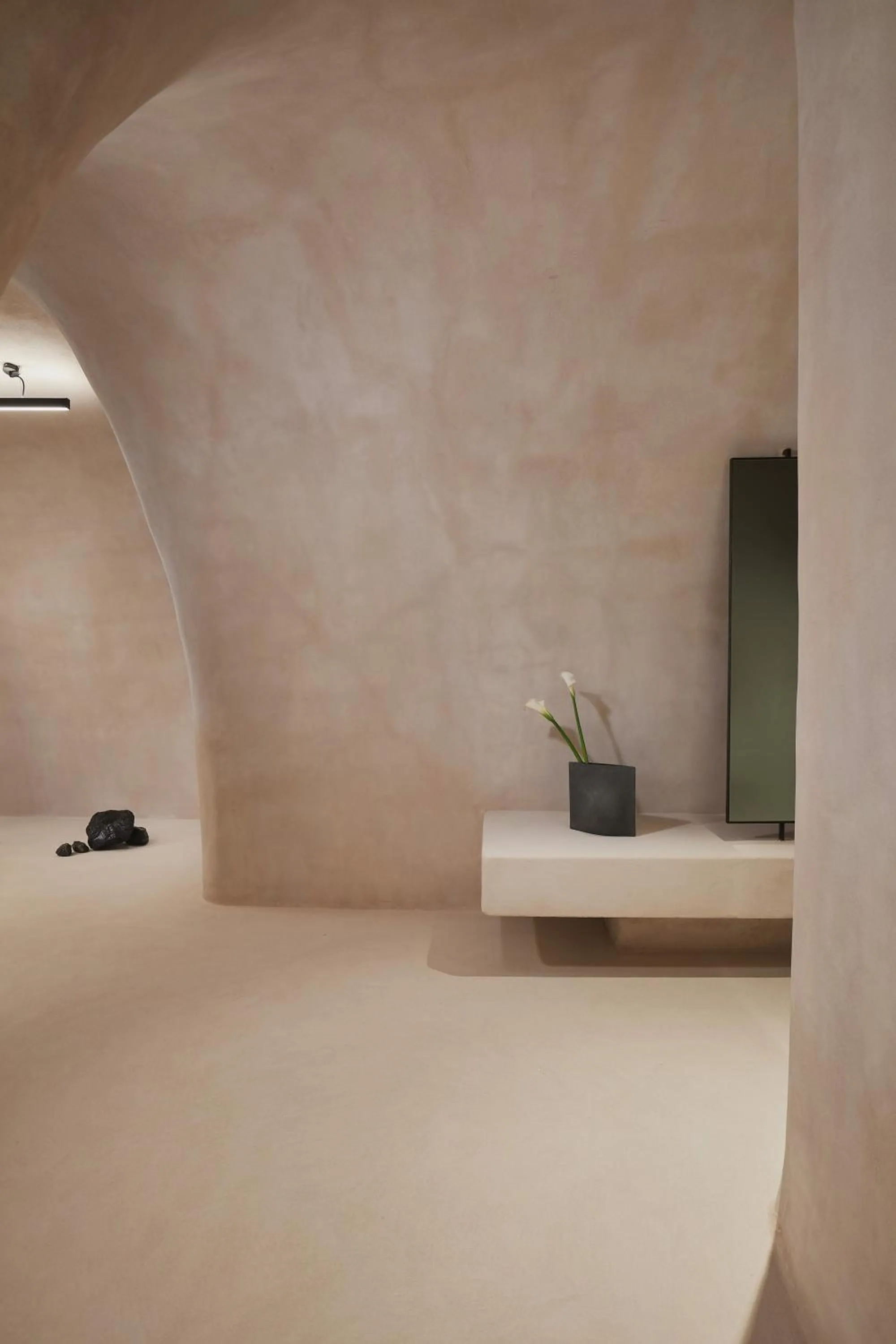 Decorative detail in Divine Cave Experience