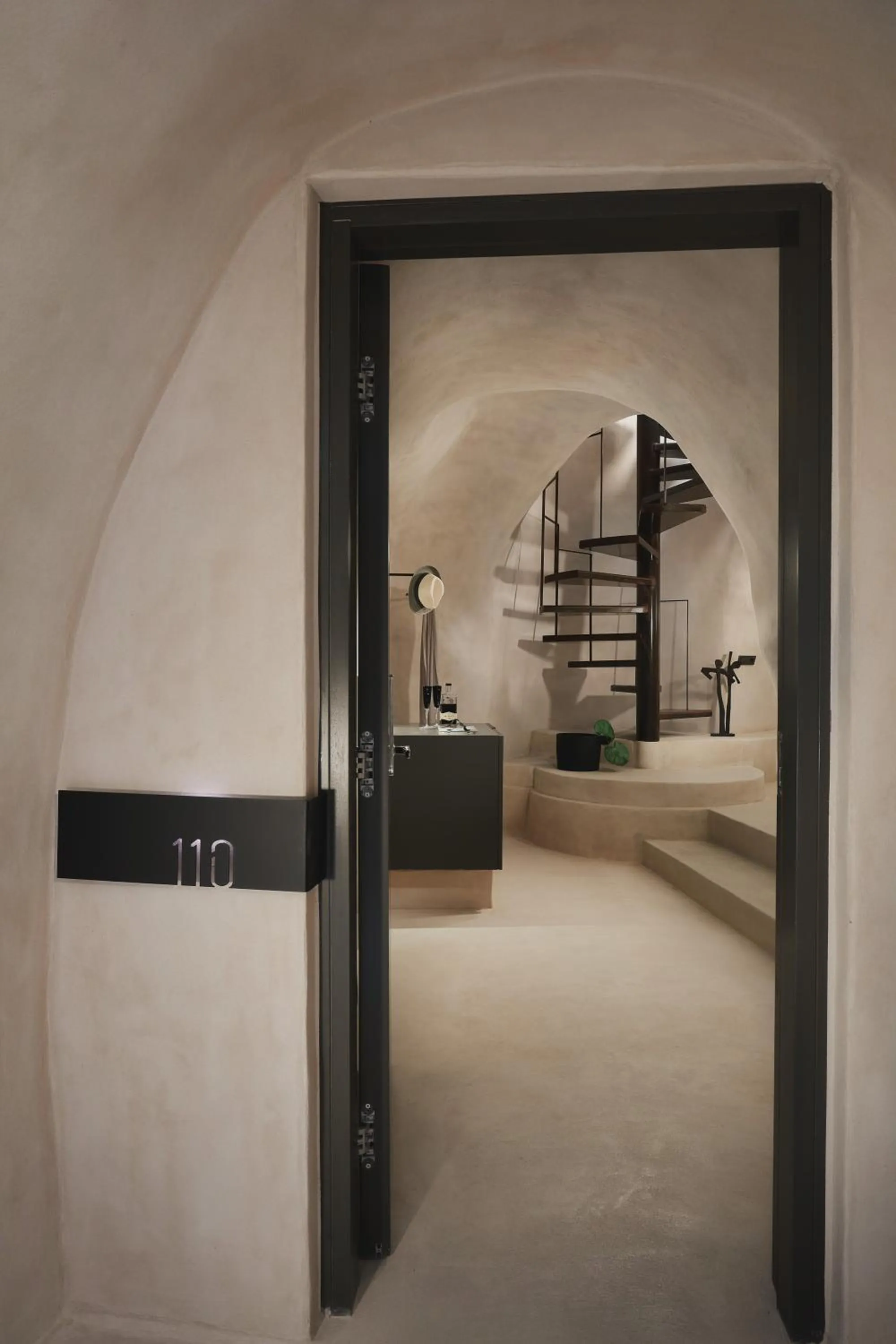 Property building in Divine Cave Experience