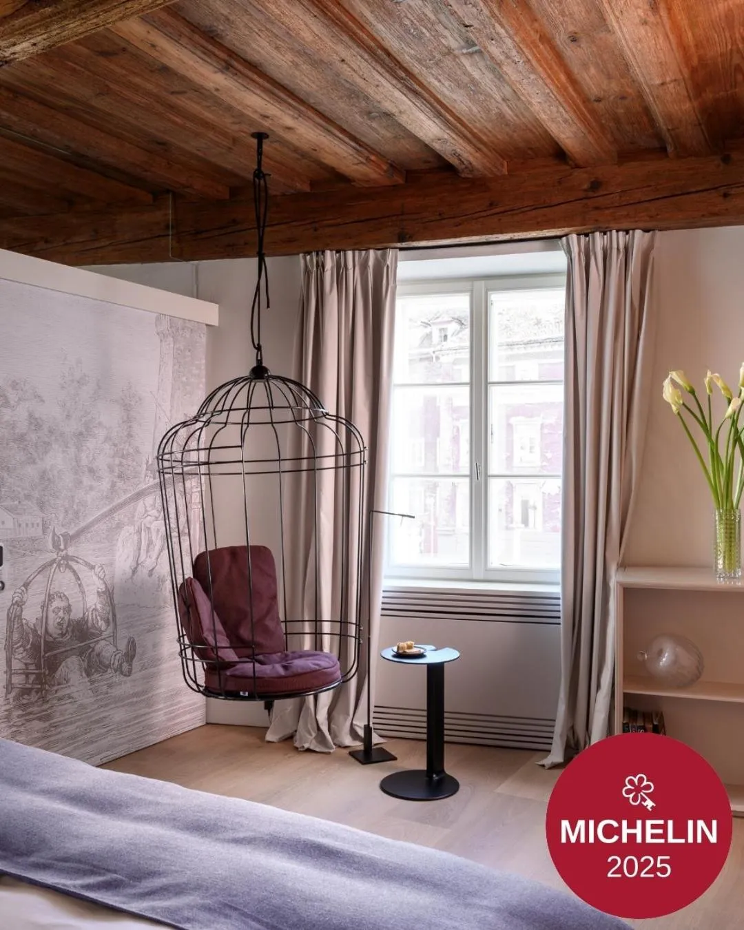 Bed in Zlata Ladjica Boutique Hotel