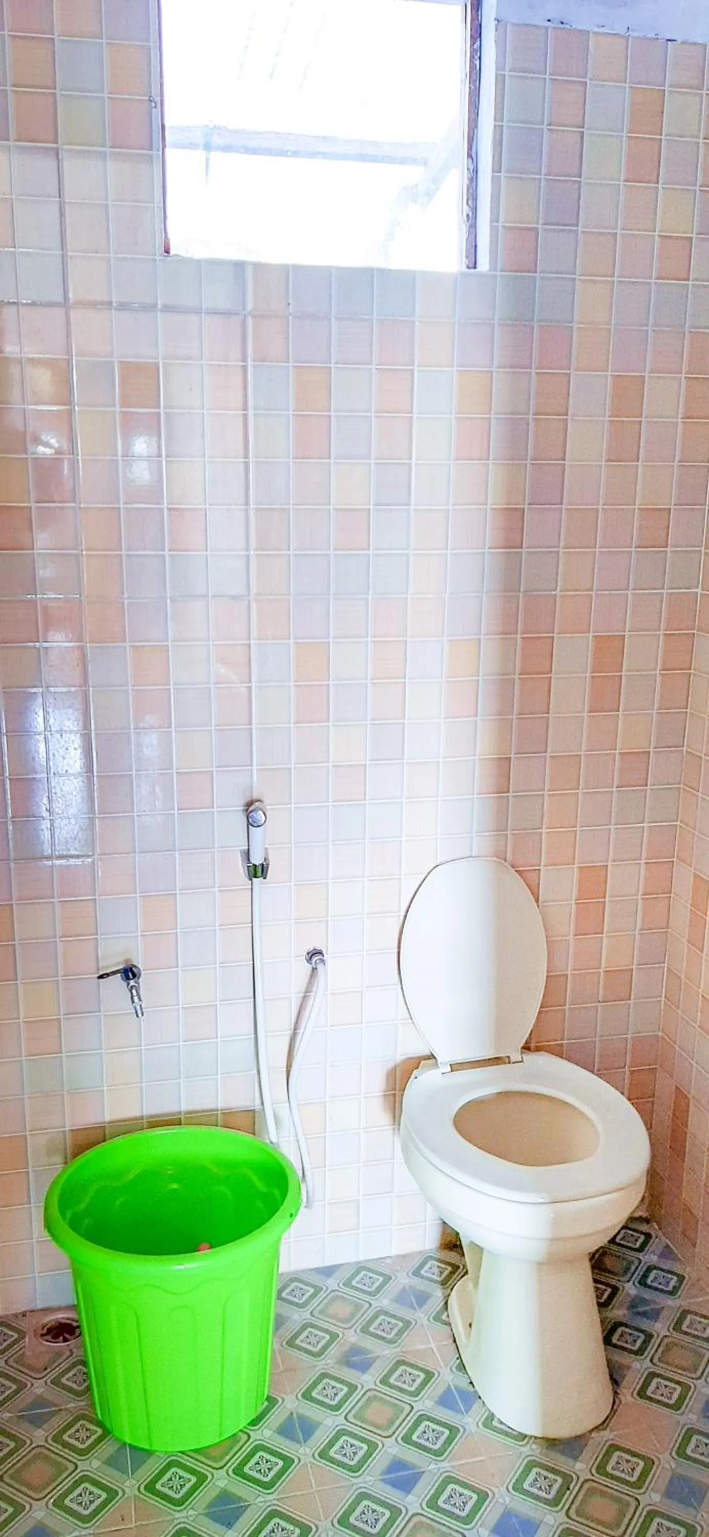 Bathroom in Villa Kebun Jeruk Syariah Malang by ecommerceloka