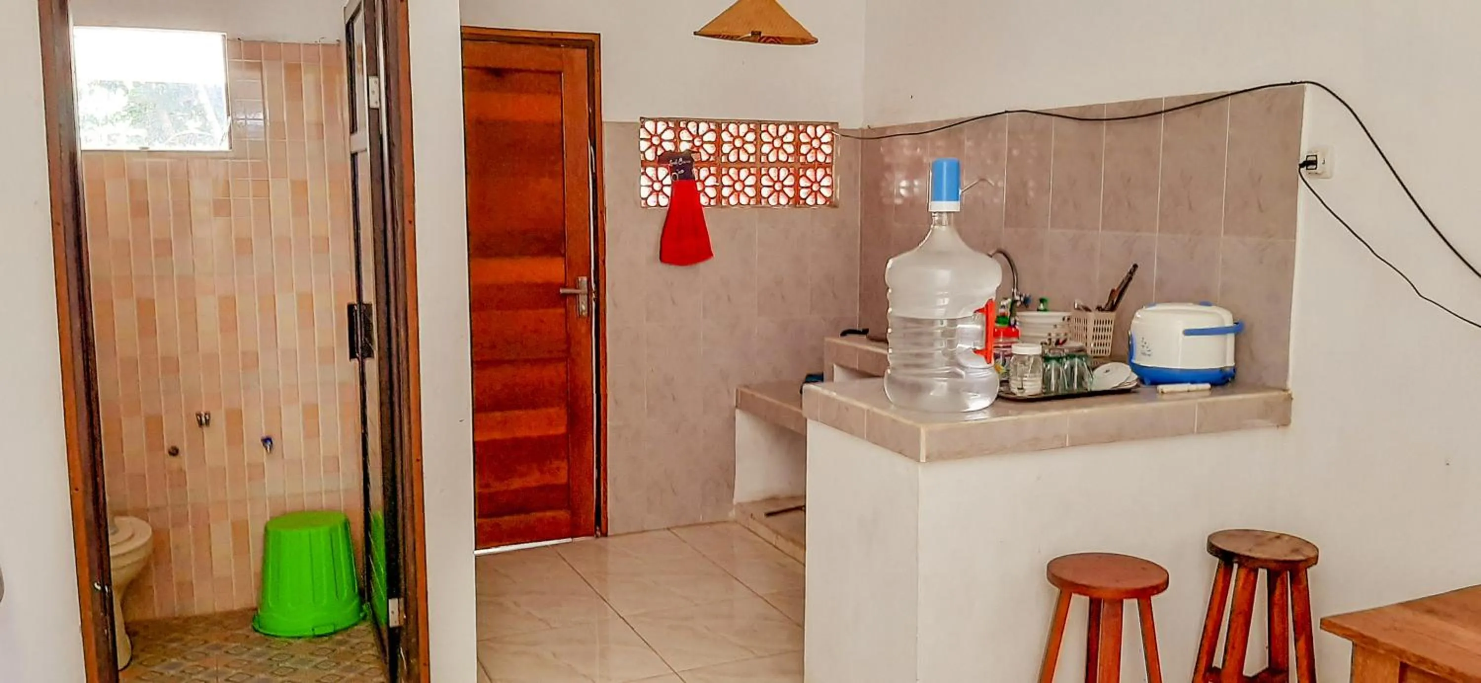 Bathroom in Villa Kebun Jeruk Syariah Malang by ecommerceloka