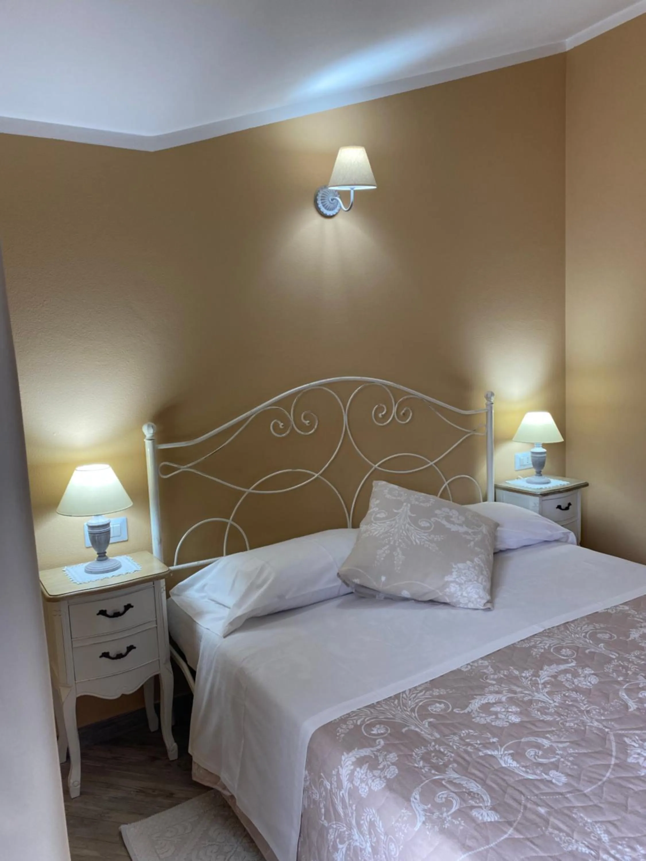 Bed in La Soffitta di EmmaSofia