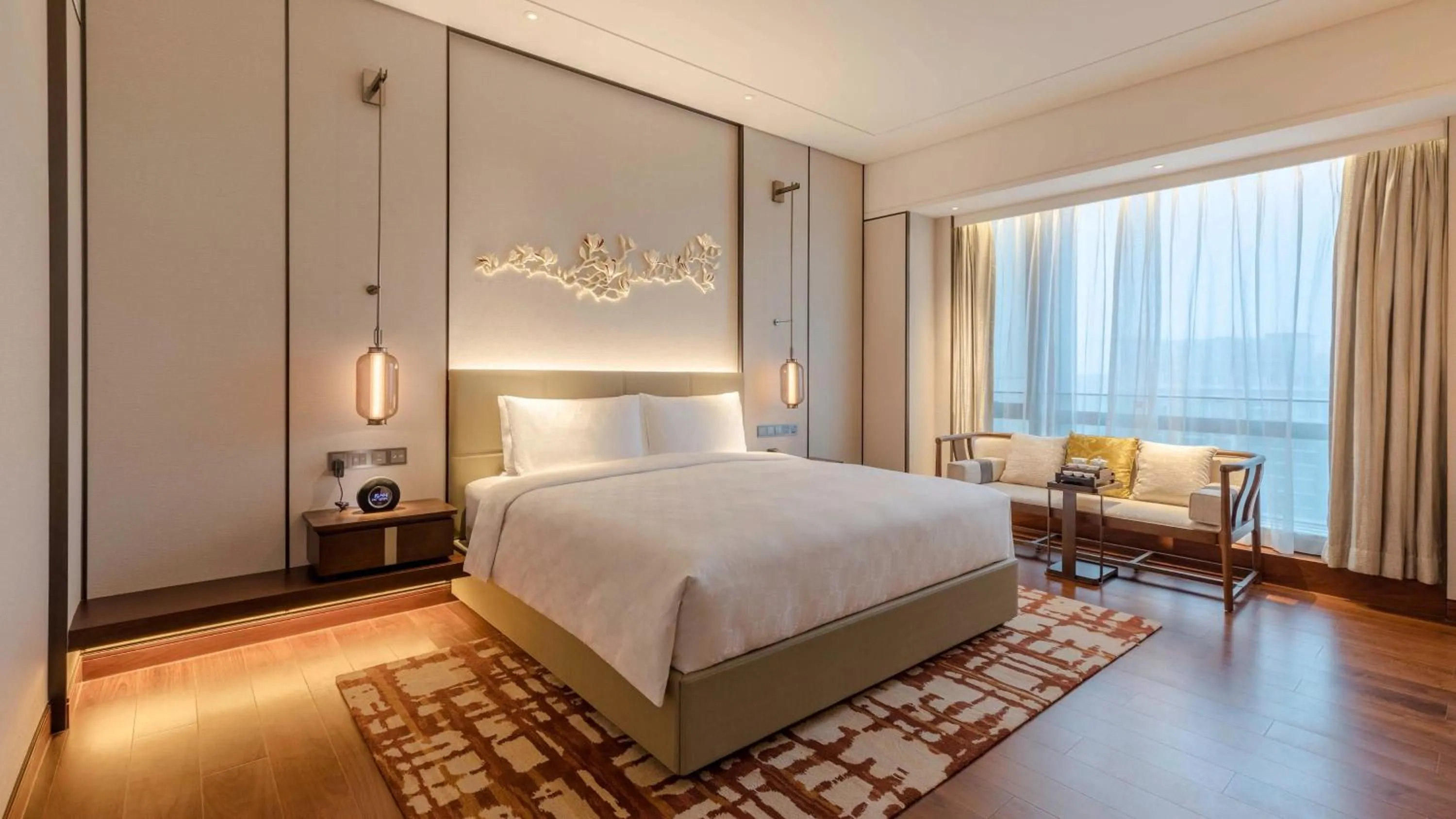 Photo of the whole room, Bed in HUALUXE Beijing Xinan