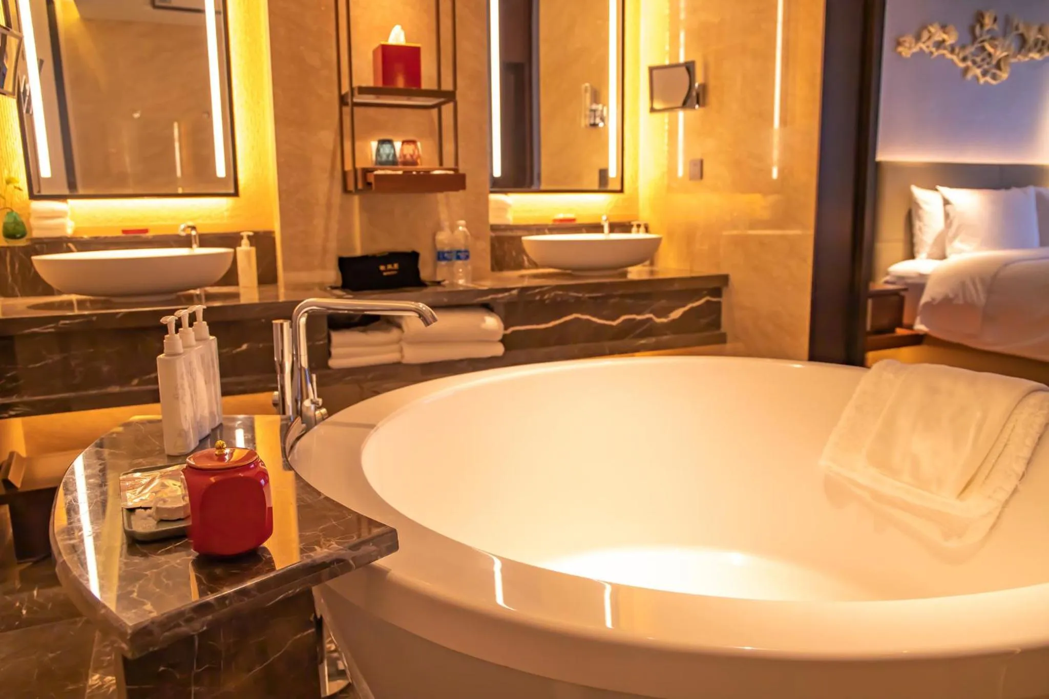 Bedroom in HUALUXE Beijing Xinan