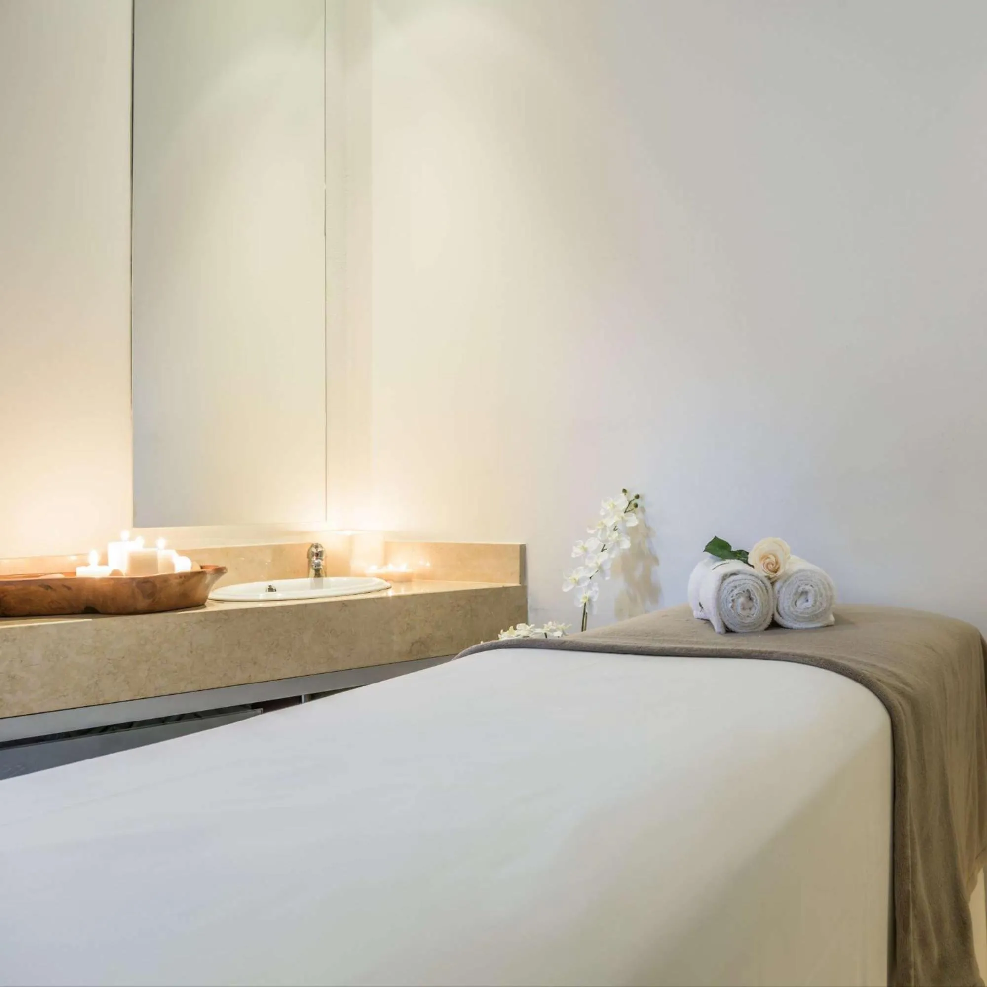 Spa and wellness centre/facilities, Bed in NH Bogota Urban 26 Royal