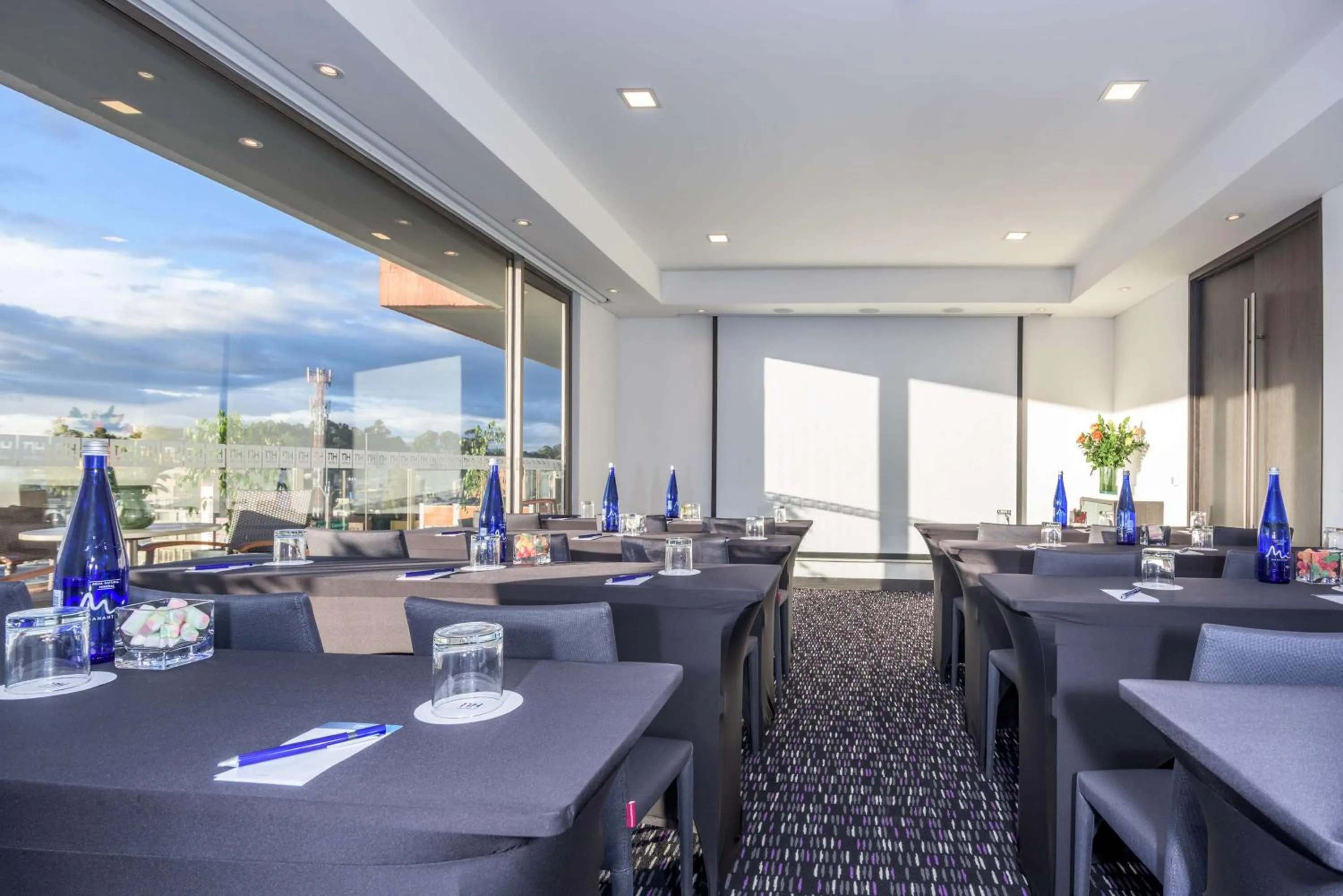 Meeting/conference room in NH Bogota Urban 26 Royal