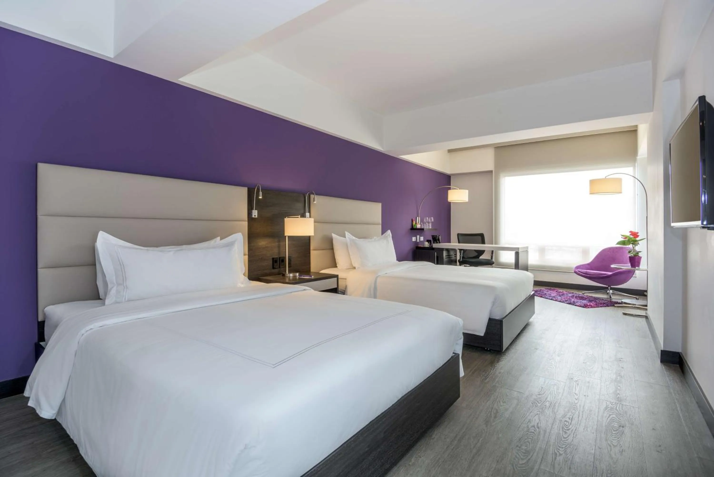 Photo of the whole room, Bed in NH Bogota Urban 26 Royal